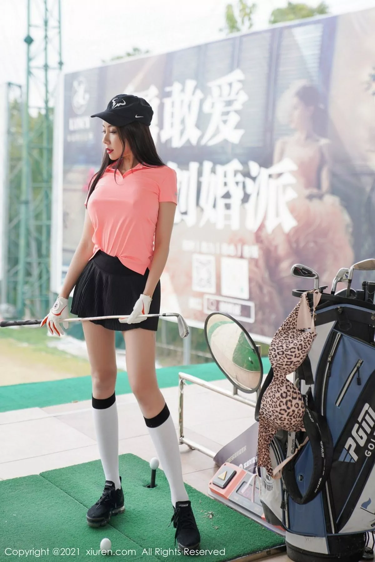 秀人集.com_[XiuRen秀人网]No.2966_御姐果儿江浙沪旅拍高尔夫女郎主题狂野豹纹内衣撩人诱惑写真61P
