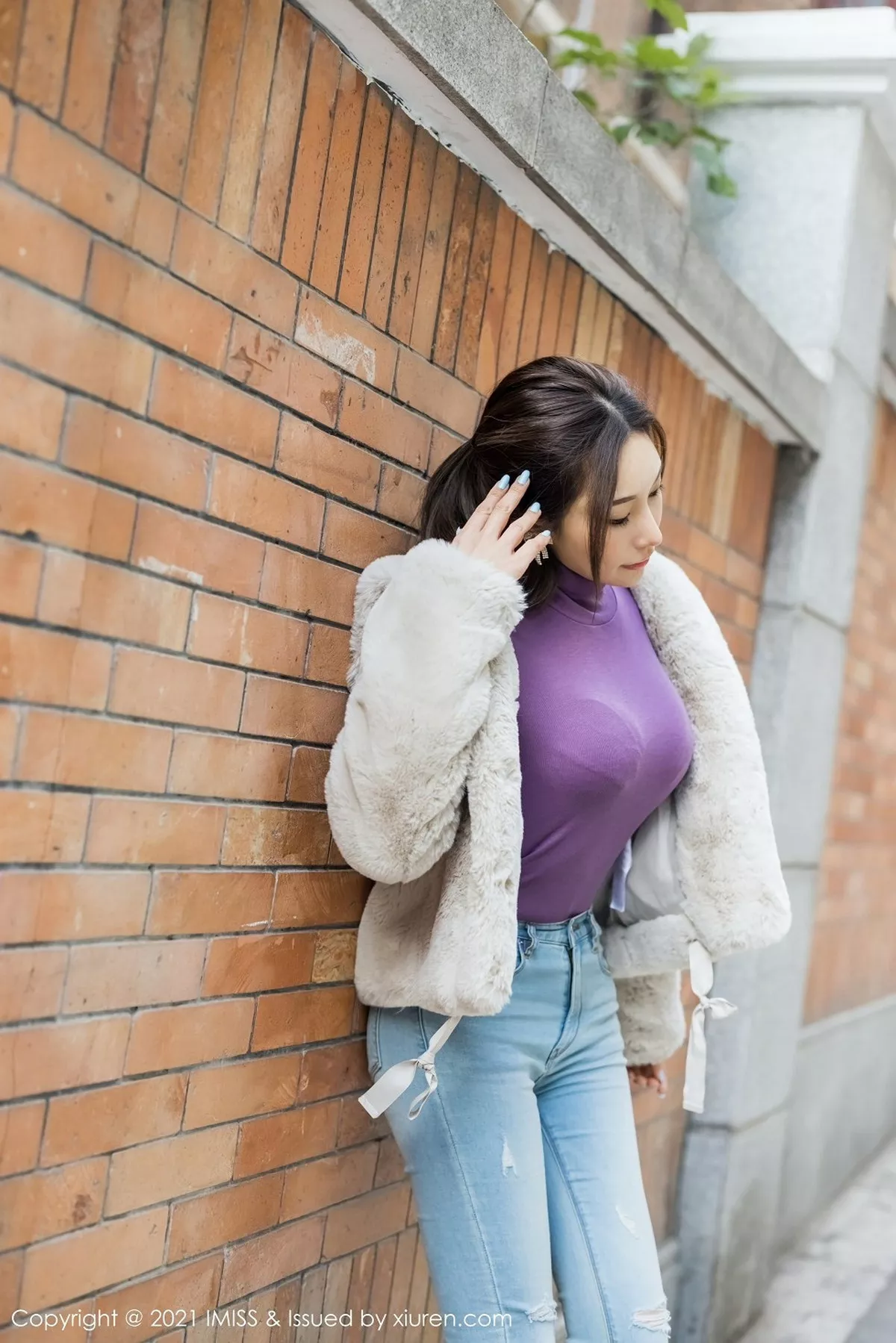 秀人集.com_[IMISS爱蜜社]Vol.541_女神小狐狸Kathryn私房脱牛仔裤露性感粉色内衣完美诱惑写真52P