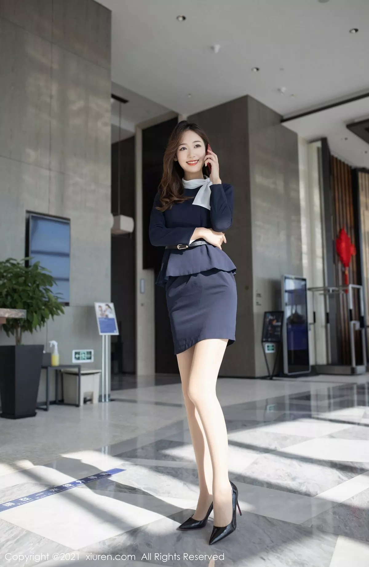 秀人集.com_[XiuRen秀人网]No.2993_嫩模唐安琪性感秘书主题超薄无内肉丝裤袜秀翘臀屁沟诱惑写真46P