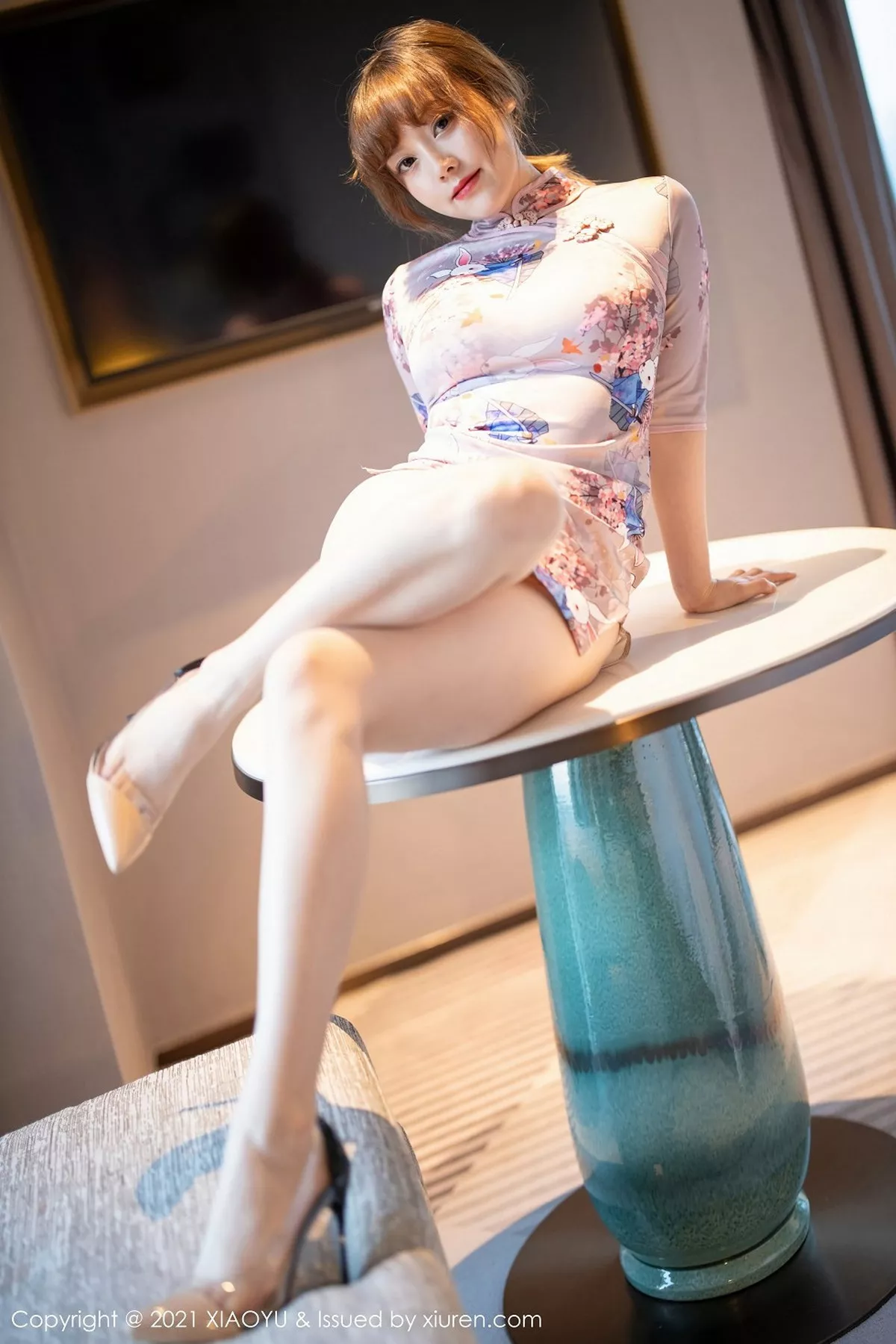 秀人集.com_[XiaoYu画语界]Vol.448_嫩模豆瓣酱私房韵味旗袍半脱露丰满身材豪乳翘臀诱惑写真48P