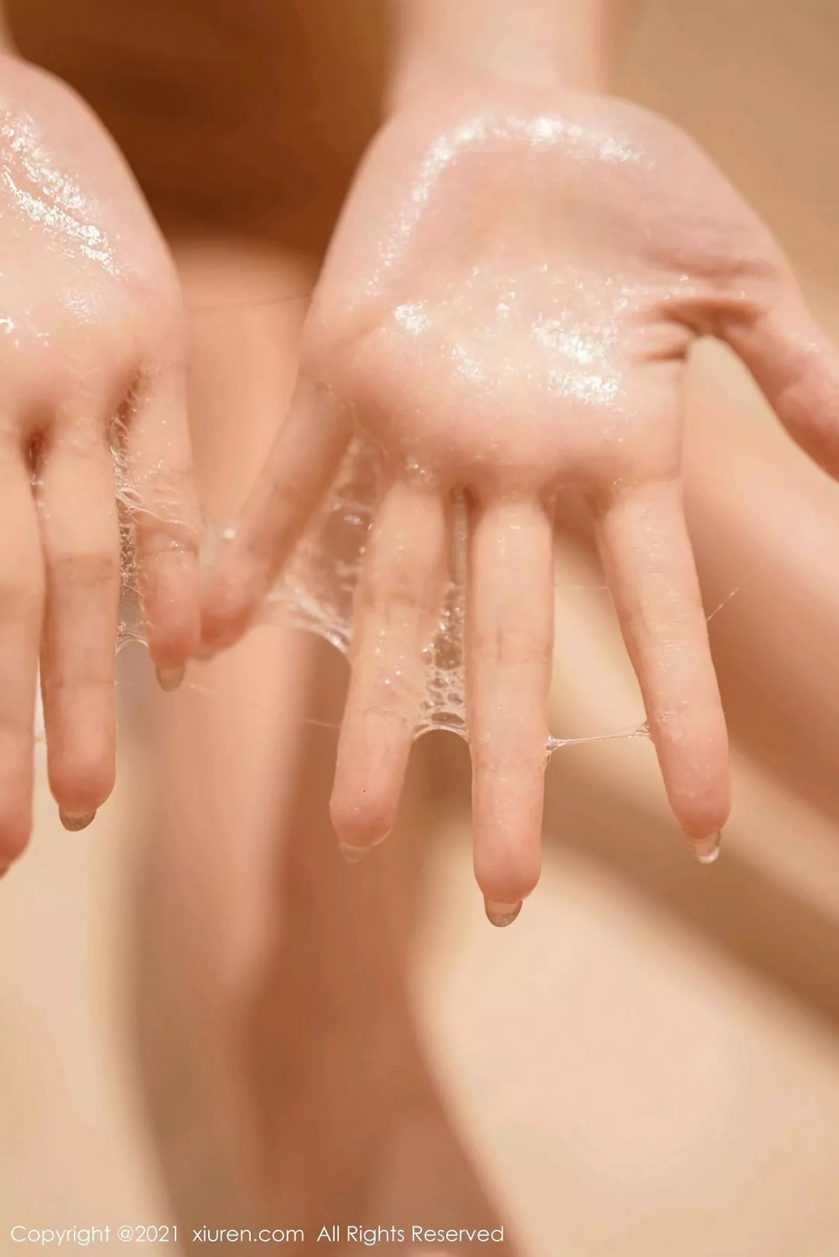 秀人集.com_[XiuRen秀人网]No.3005_女神周于希Sandy浴室中真空连身裙半撩露豪乳半球极致诱惑写真80P