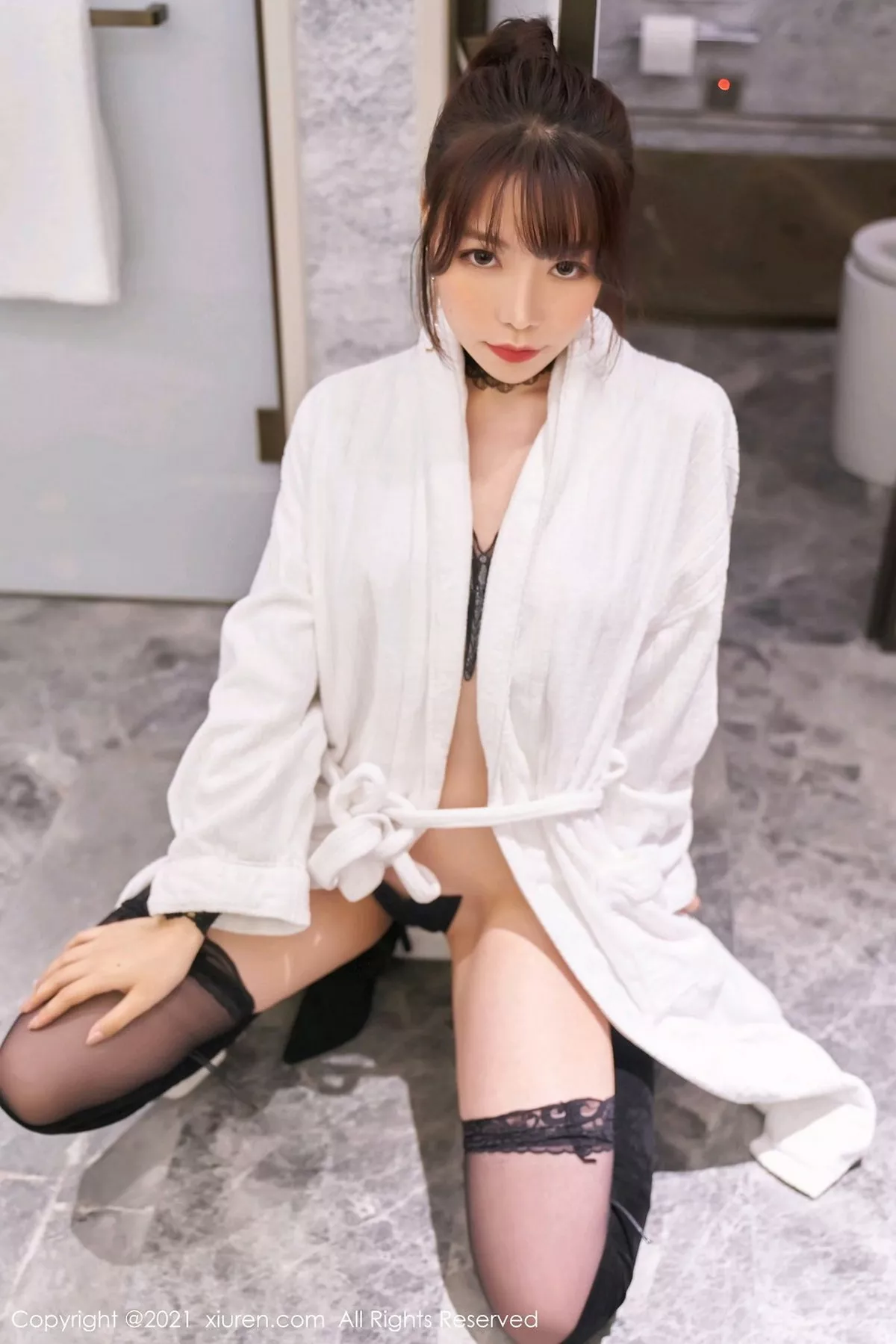 秀人集.com_[XiuRen秀人网]No.3016_女神芝芝Booty私房蝴蝶情趣蕾丝内衣缕空秀火辣身材诱惑写真51P