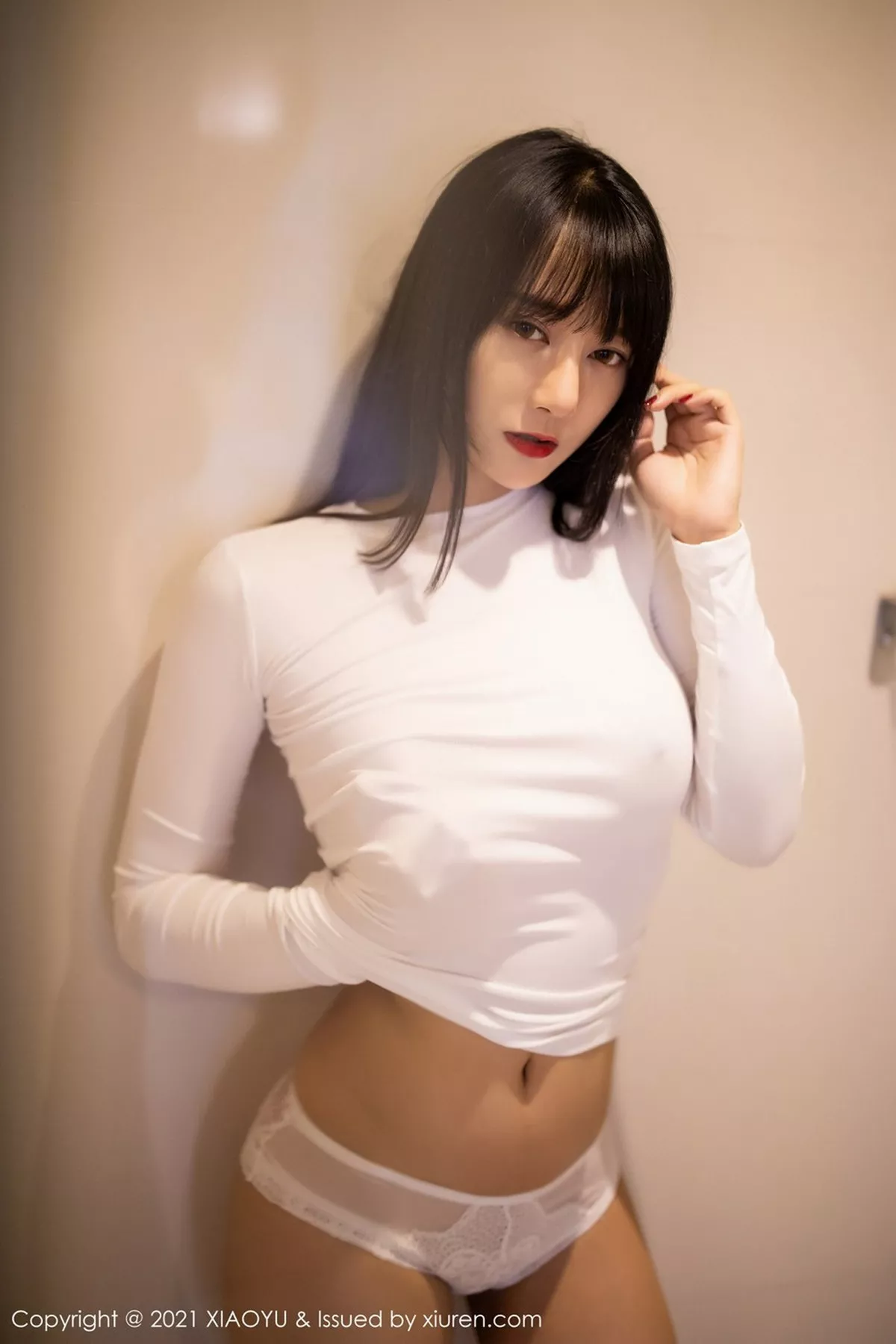 秀人集.com_[XiaoYu画语界]Vol.454_嫩模何嘉颖私房明亮浴室白色真空服饰配透视内裤诱惑写真62P