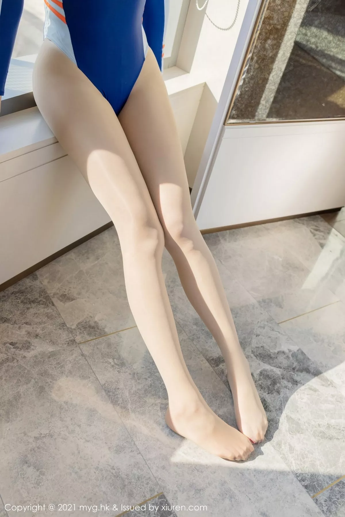 秀人集.com_[IMISS爱蜜社]Vol.545_女神Lavinia肉肉私房潜水服紧身秀曼妙身姿迷人诱惑写真59P