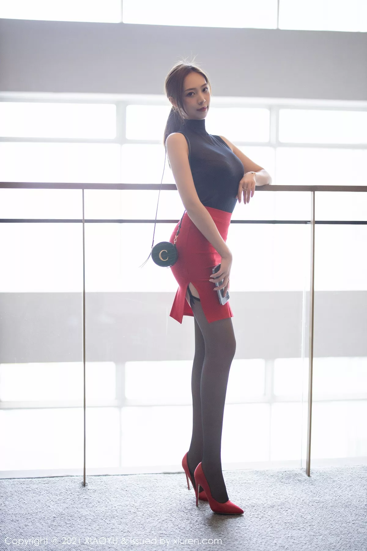 秀人集.com_[XiaoYu画语界]Vol.491_嫩模郑颖姗Bev经典都市OL制服配黑丝吊袜秀翘臀撩人诱惑写真75P