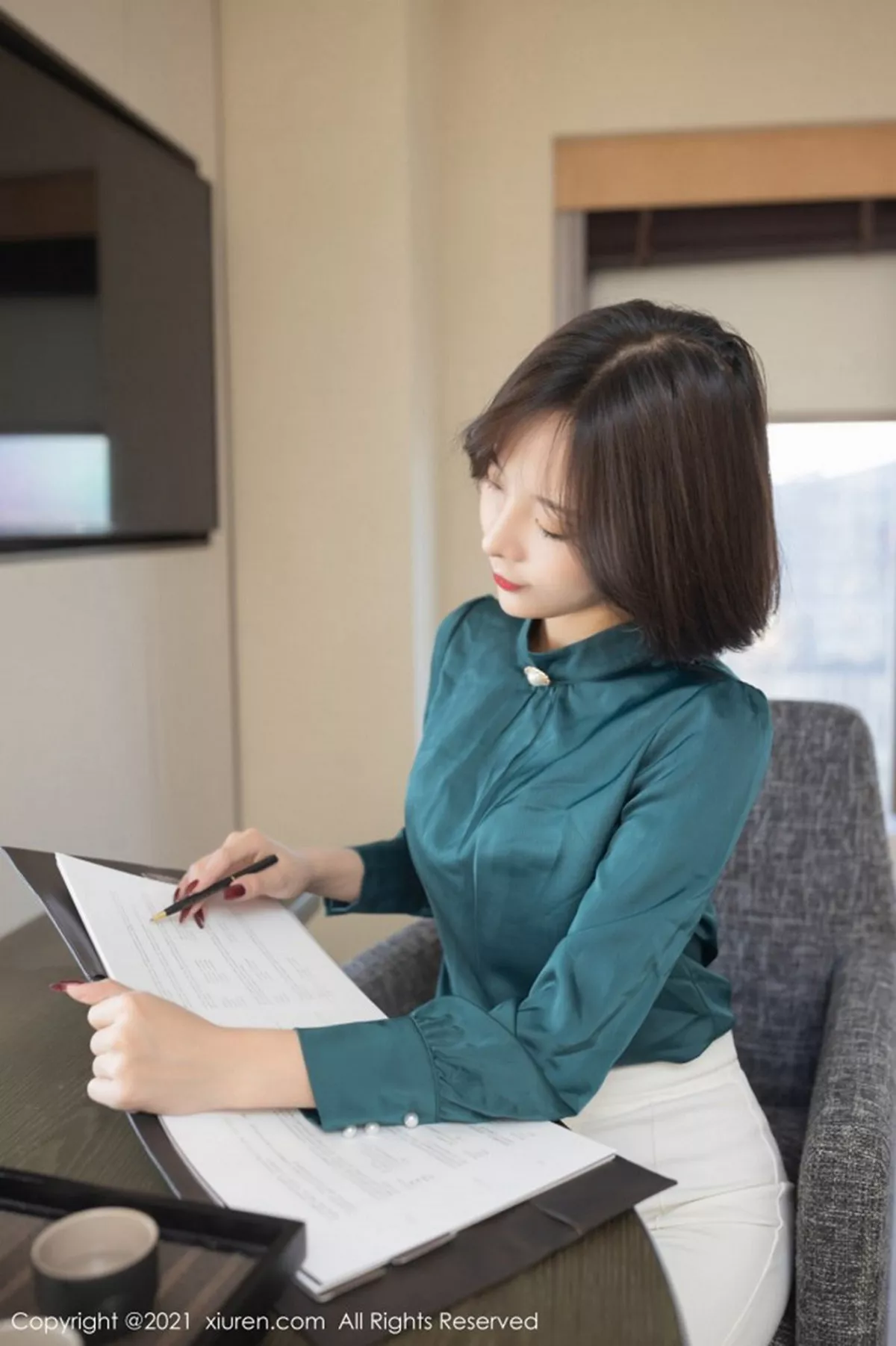 秀人集.com_[XiuRen秀人网]No.3108_嫩模陈小喵商业谈判主题私房床上性感内衣配黑丝裤袜诱惑写真83P