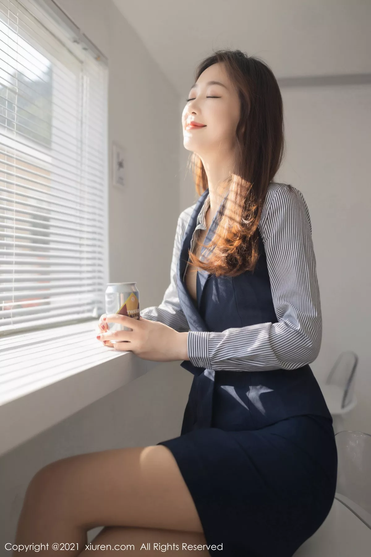 秀人集.com_[XiuRen秀人网]No.3241_嫩模唐安琪推销员主题商店半脱露性感红色内衣肉丝裤袜诱惑写真83P