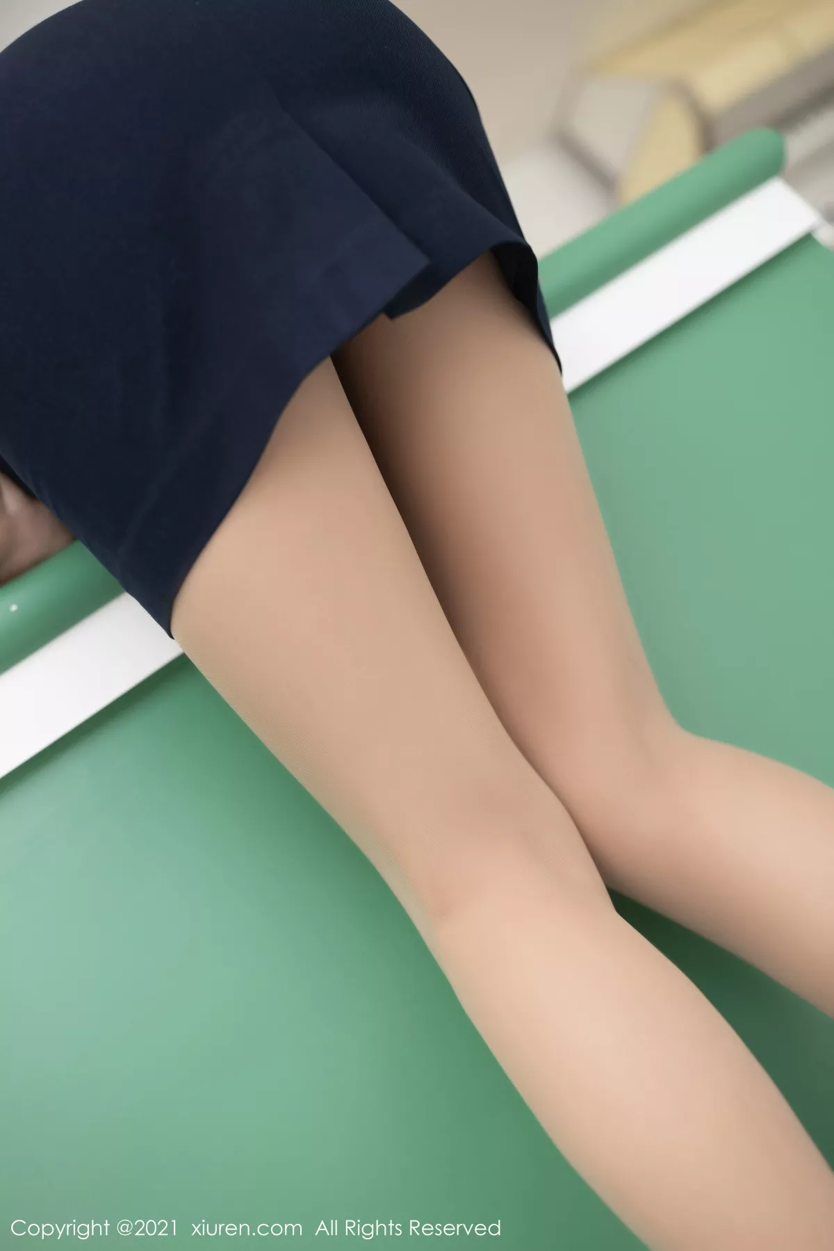 秀人集.com_[XiuRen秀人网]No.3241_嫩模唐安琪推销员主题商店半脱露性感红色内衣肉丝裤袜诱惑写真83P