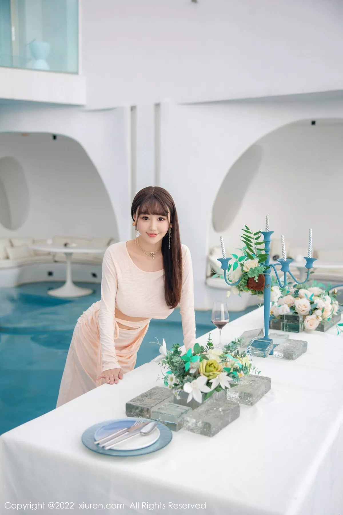 秀人集.com_[XiuRen秀人网]No.5248_女神朱可儿Flora大理旅拍浅色镂空连衣裙配超薄肉丝撩人诱惑写真90P