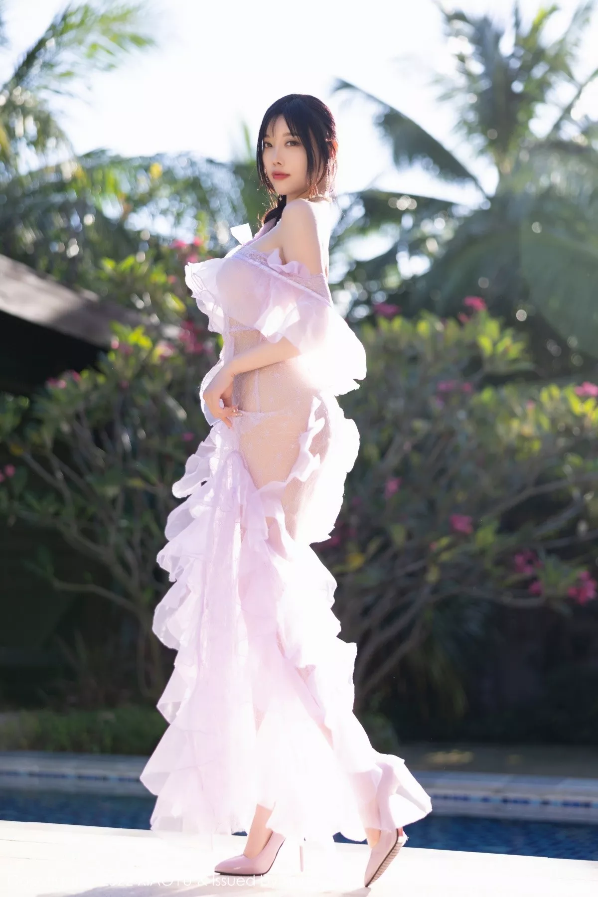 秀人集.com_[XiaoYu画语界]Vol.816_女神杨晨晨Yome海南旅拍户外泳池轻透长裙秀完美身材诱惑写真83P