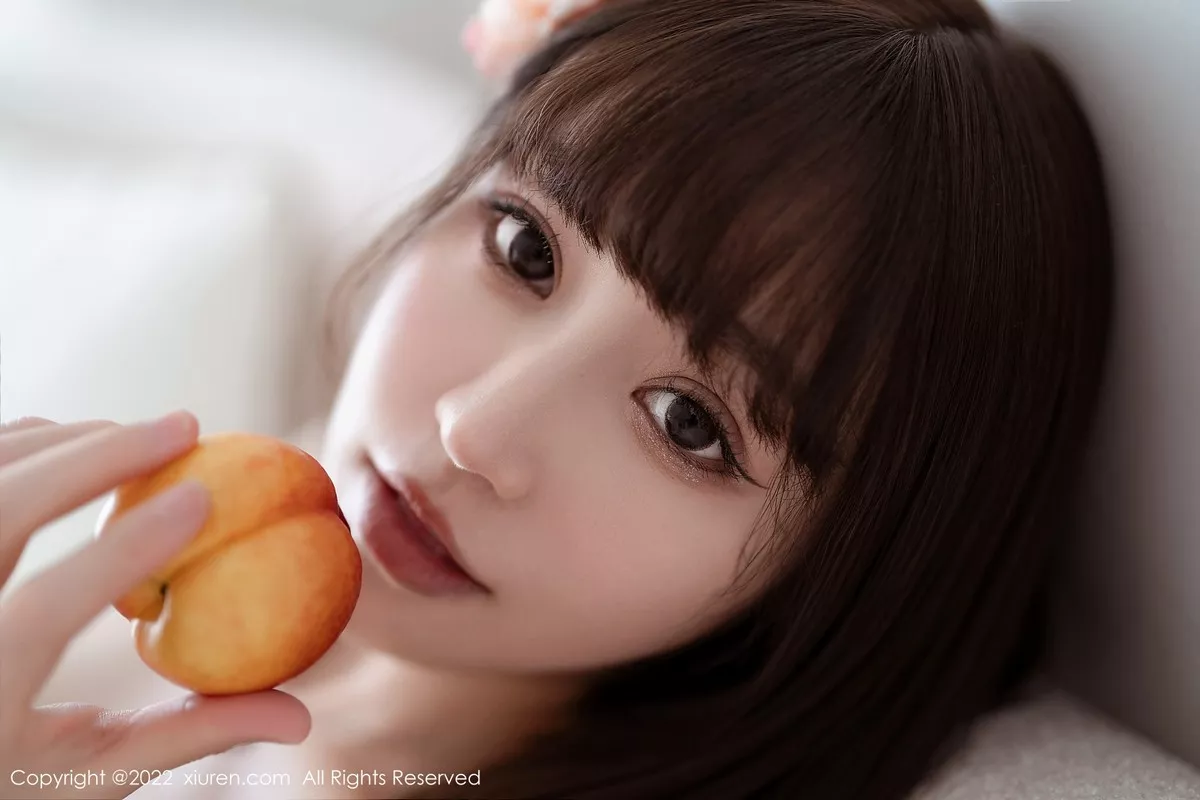 秀人集.com_[XiuRen秀人网]No.5261_女神朱可儿Flora大理旅拍白色露肩吊带裙配白丝袜丰满诱惑写真114P