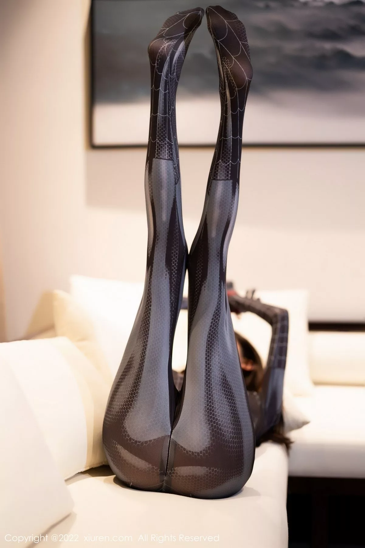 秀人集.com_[XiuRen秀人网]No.5273_模特程程程厦门旅拍性感薄透蜘蛛侠服半脱秀完美身材诱惑写真71P