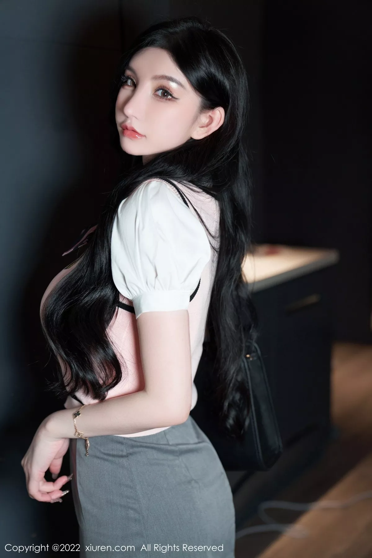 秀人集.com_[XiuRen秀人网]No.5285_女神周于希Sally心愿旅拍私房情趣捆绑露淡粉蕾丝内衣诱惑写真86P