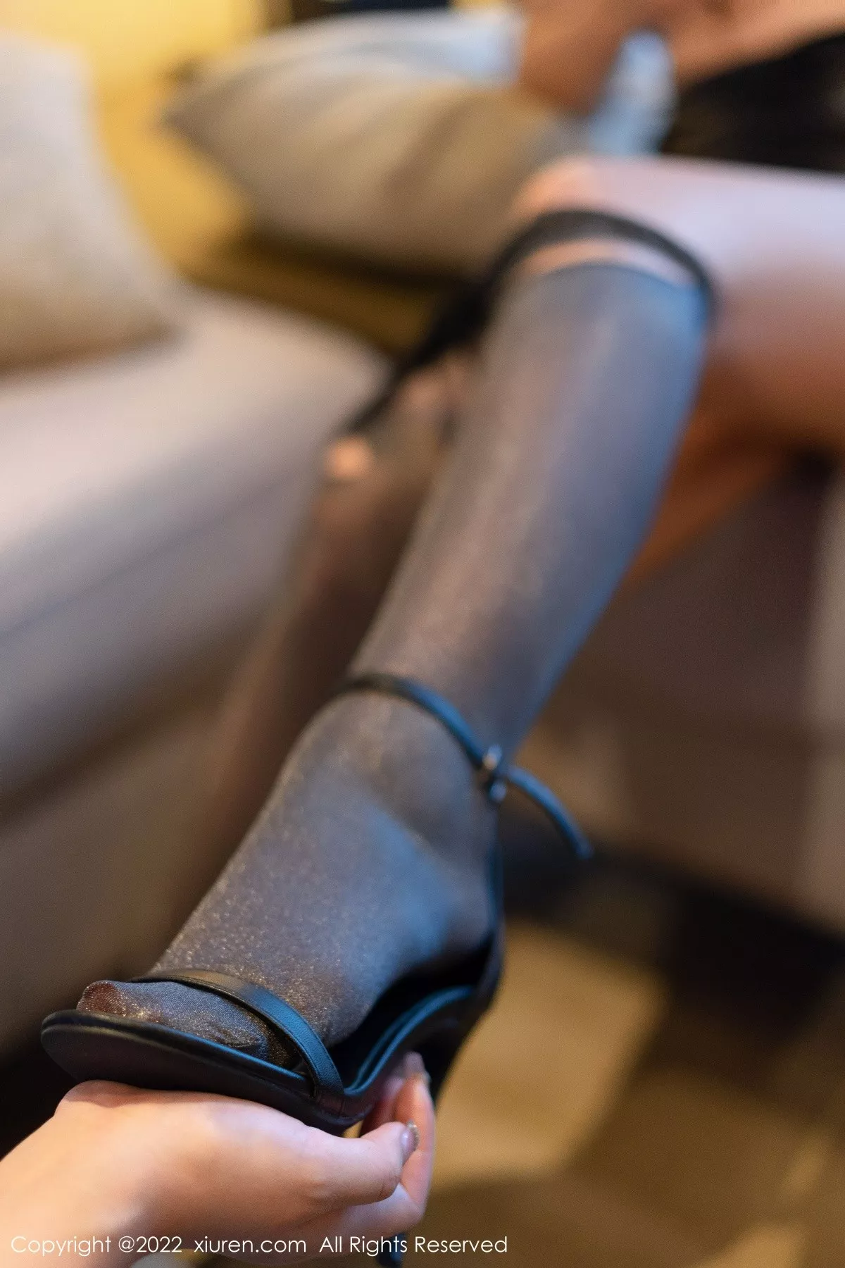 秀人集.com_[XiuRen秀人网]No.5372_模特张思允Nice性感白T配黑短裙露超薄无内黑丝极致诱惑写真72P