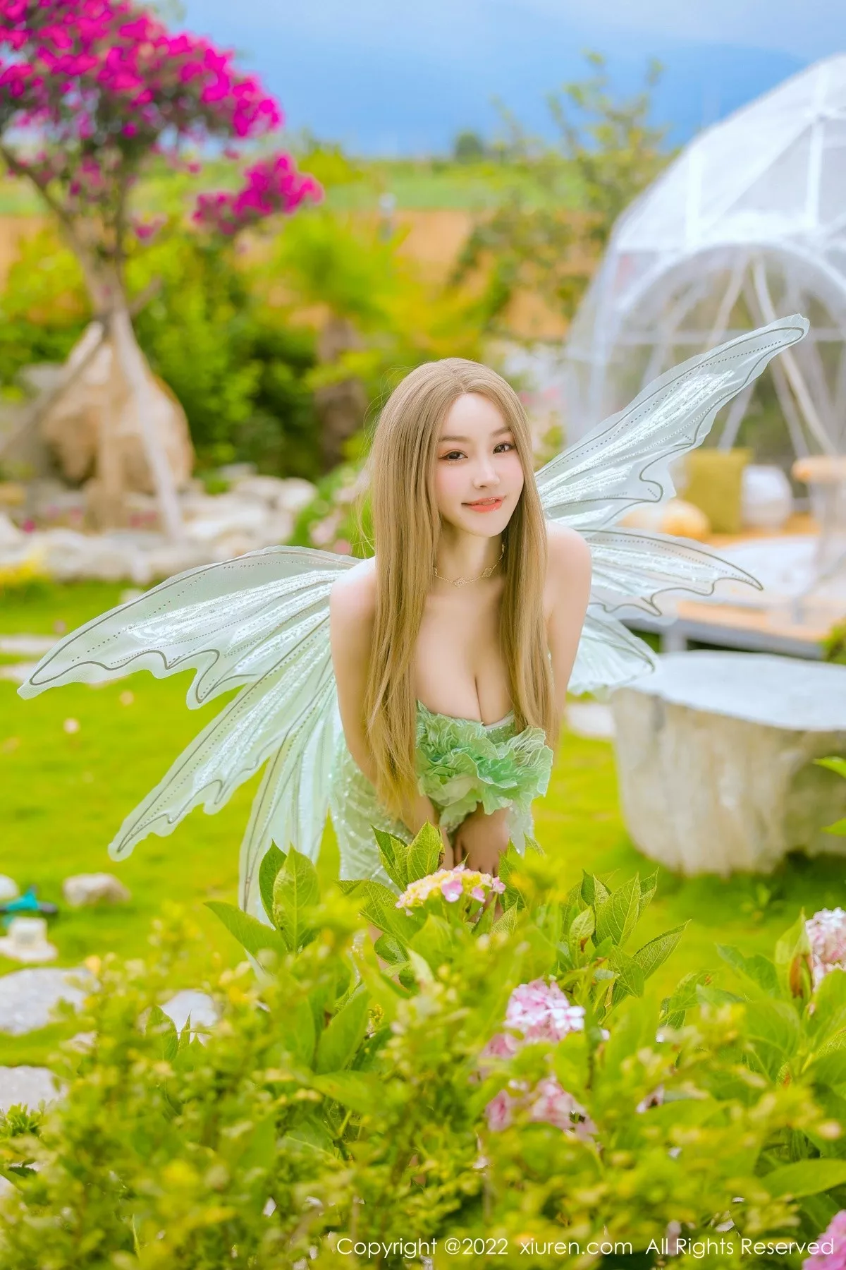 秀人集.com_[XiuRen秀人网]No.5382_女神朱可儿Flora大理旅拍绿色精灵服饰低胸秀傲人豪乳诱惑写真68P