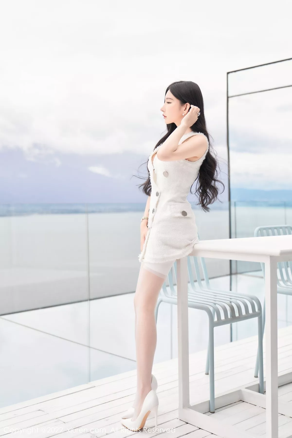 秀人集.com_[XiuRen秀人网]No.5418_女神周于希Sally心愿旅拍脱白色外衣露白色蕾丝内衣诱惑写真73P