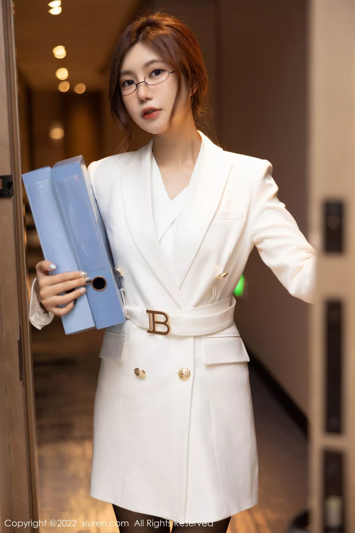 秀人集.com_[XiuRen秀人网]No.5430_女神绮里嘉ula海南心愿旅拍私房半脱露性感浅色蕾丝内衣诱惑写真80P