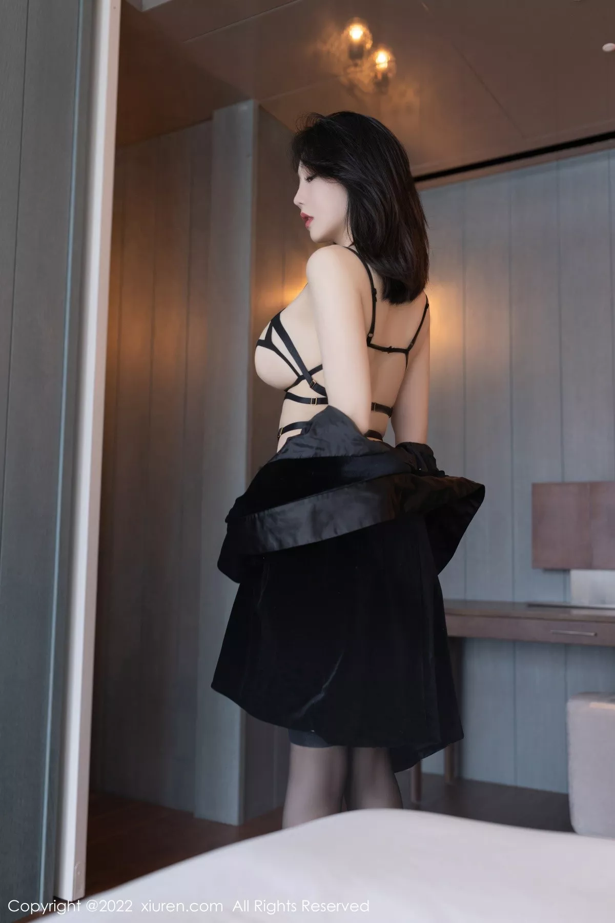 秀人集.com_[XiuRen秀人网]No.5442_模特安然anran广州-云南旅拍黑色情趣内衣配超薄黑丝诱惑写真83P