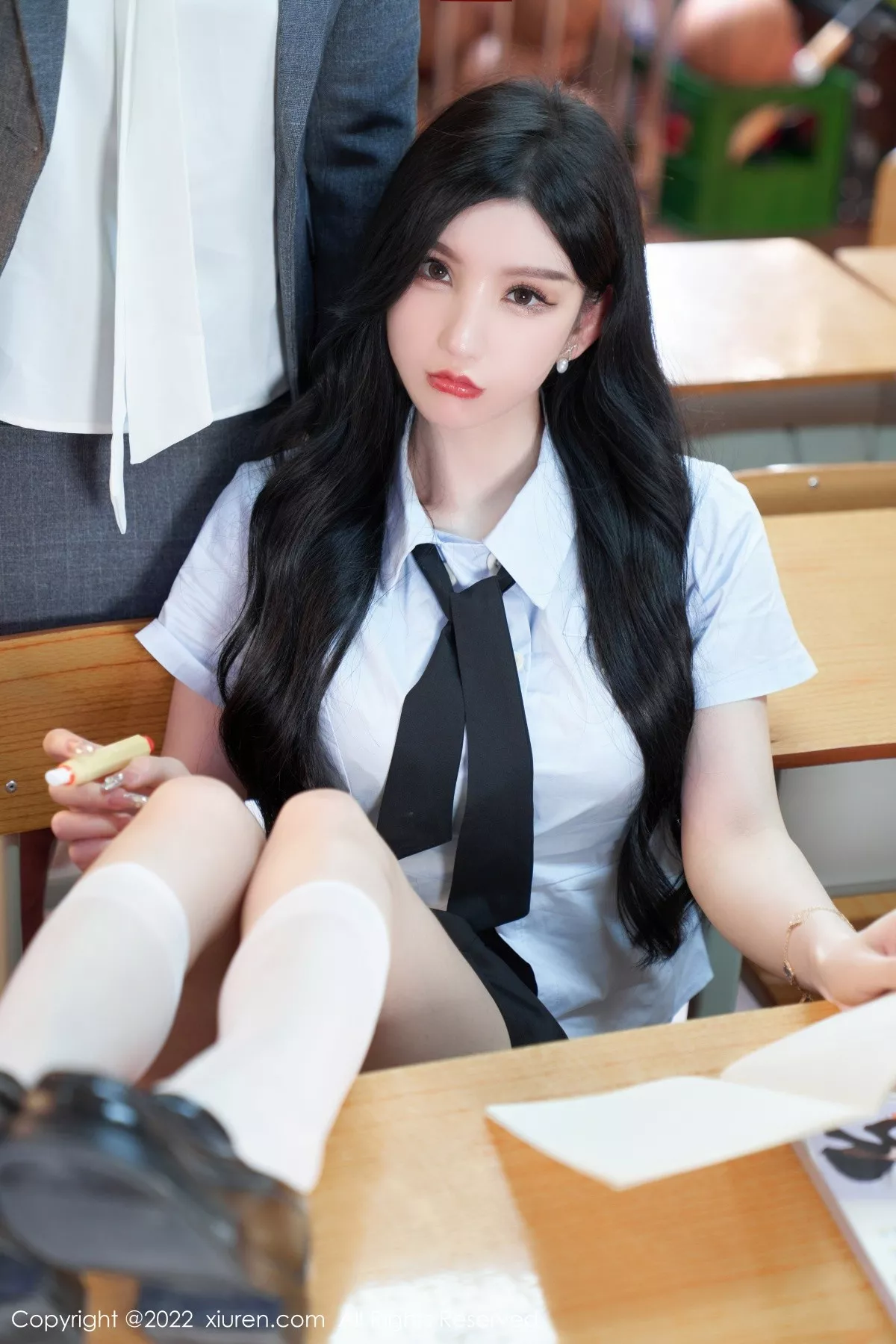 秀人集.com_[XiuRen秀人网]No.5452_女神周于希Sally学妹装扮半脱露黑色蕾丝边内衣撩人诱惑写真76P