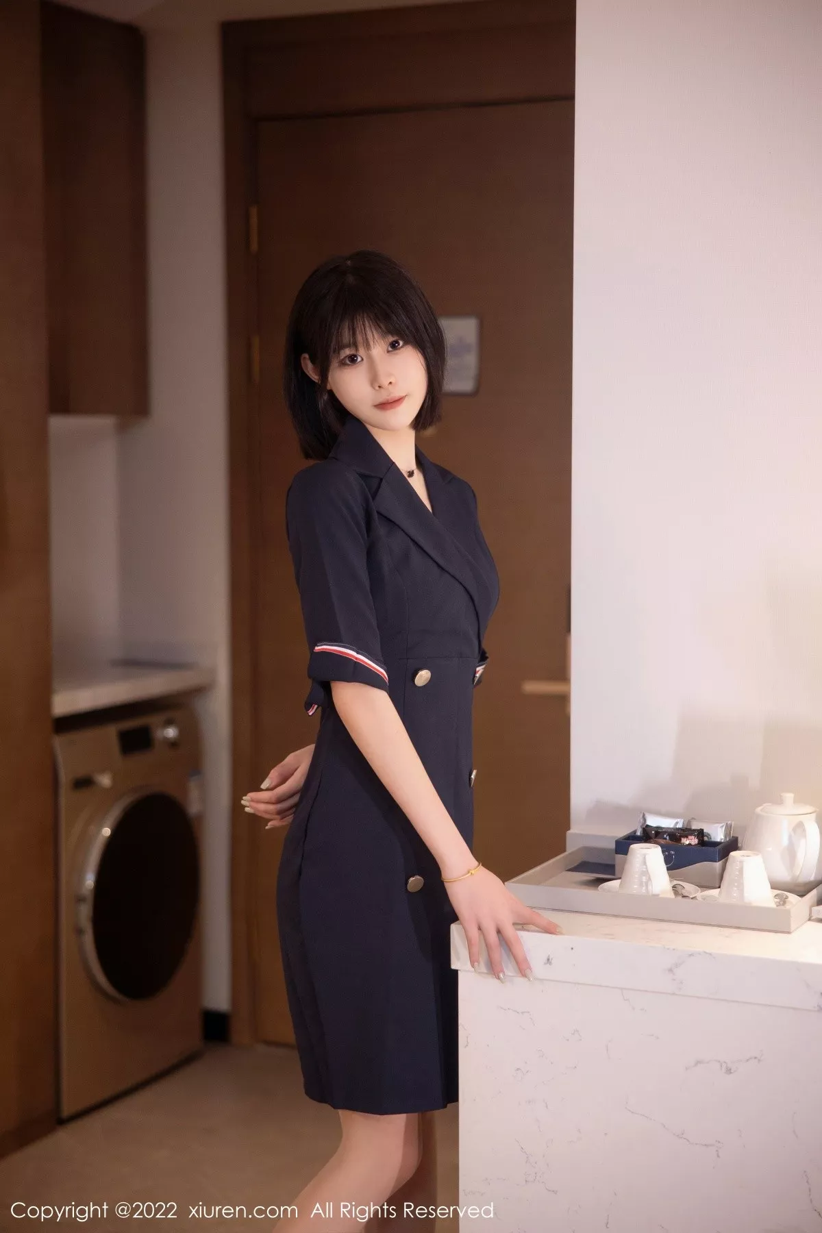 秀人集.com_[XiuRen秀人网]No.5329_模特77qiqi私房半脱露性感蓝色蕾丝内衣配超薄肉丝完美诱惑写真98P