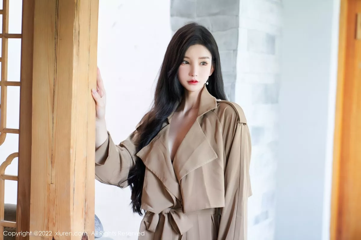 秀人集.com_[XiuRen秀人网]No.5469_女神周于希Sally脱杏色风衣露黑色蕾丝内衣配蕾丝吊袜诱惑写真75P