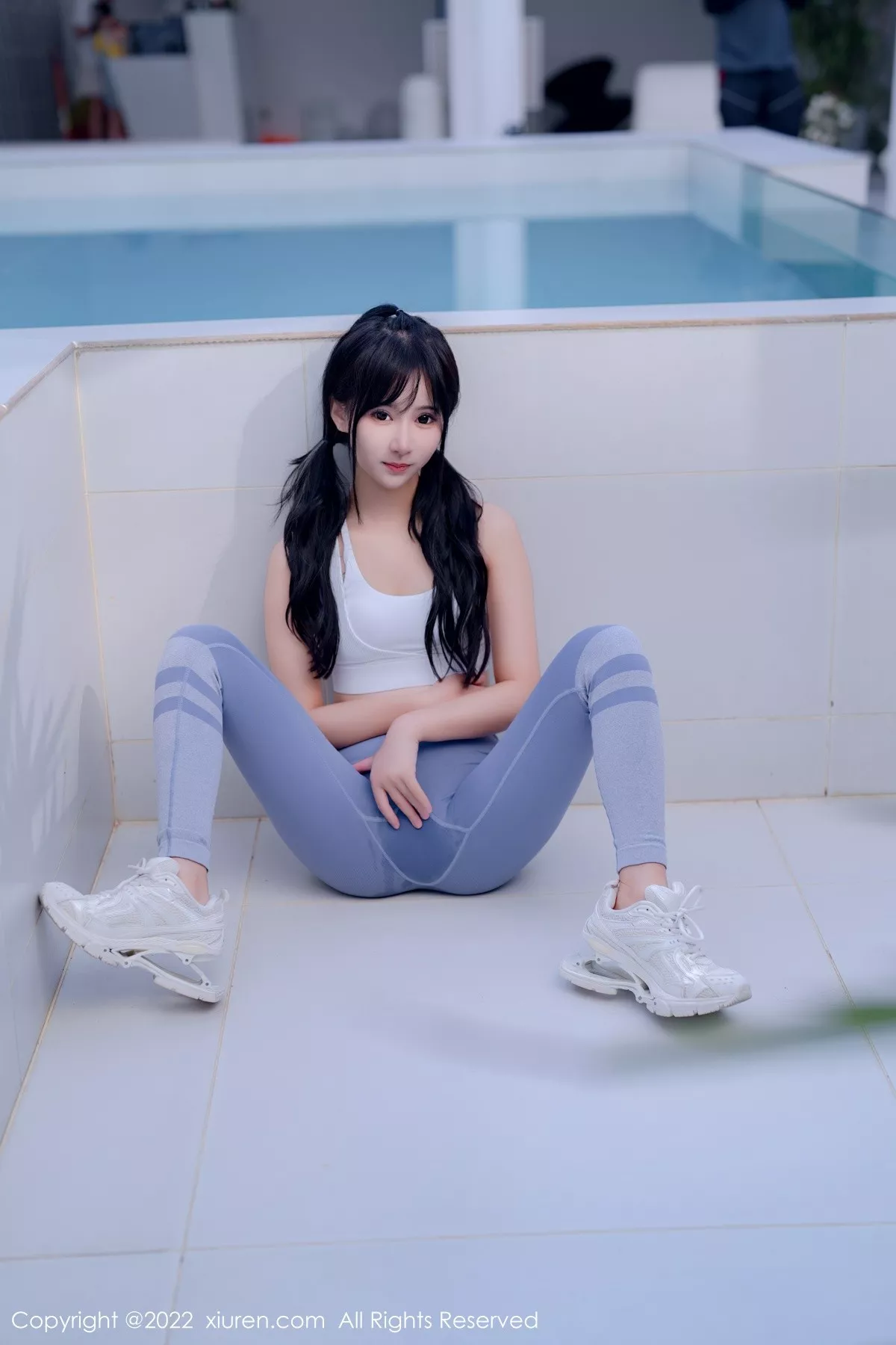 秀人集.com_[XiuRen秀人网]No.5463_女神小果冻儿大理旅拍私房性感运动服紧身秀完美身材诱惑写真55P