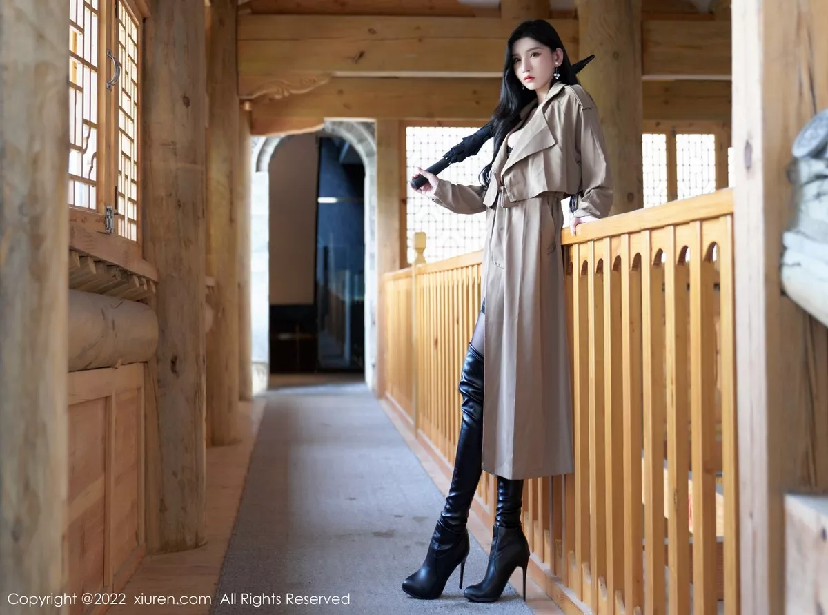 秀人集.com_[XiuRen秀人网]No.5469_女神周于希Sally脱杏色风衣露黑色蕾丝内衣配蕾丝吊袜诱惑写真75P