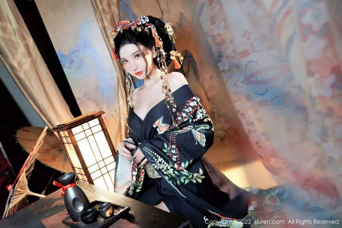 秀人集.com_[XiuRen秀人网]No.5537_女神周于希Sally宽衣解带主题日系风脱和服露翘臀美腿诱惑写真80P