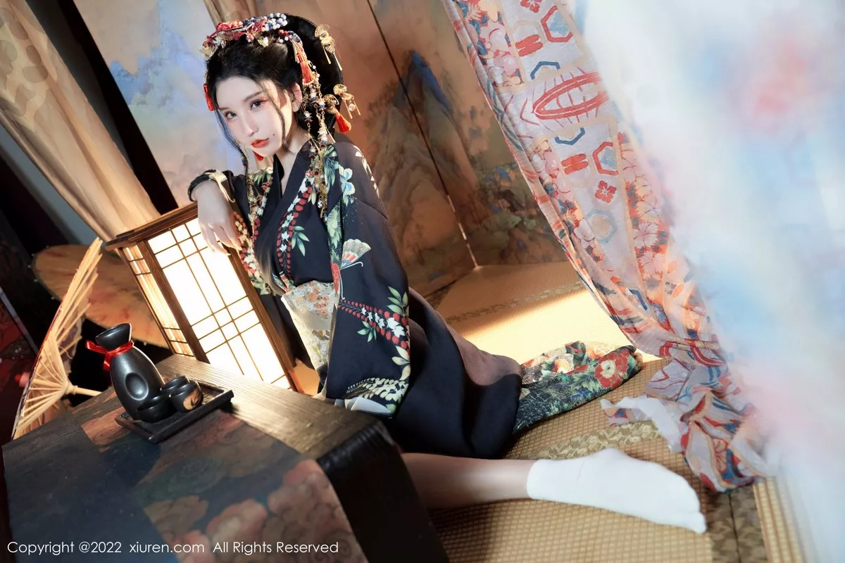 秀人集.com_[XiuRen秀人网]No.5537_女神周于希Sally宽衣解带主题日系风脱和服露翘臀美腿诱惑写真80P