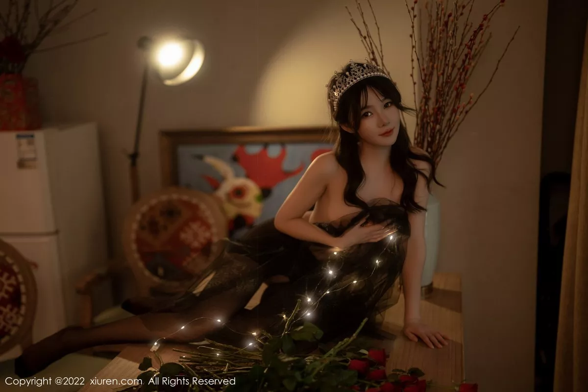 秀人集.com_[XiuRen秀人网]No.5552_模特婠婠么私房性感黑色露肩连衣裙配超薄黑丝秀曼妙身材写真74P