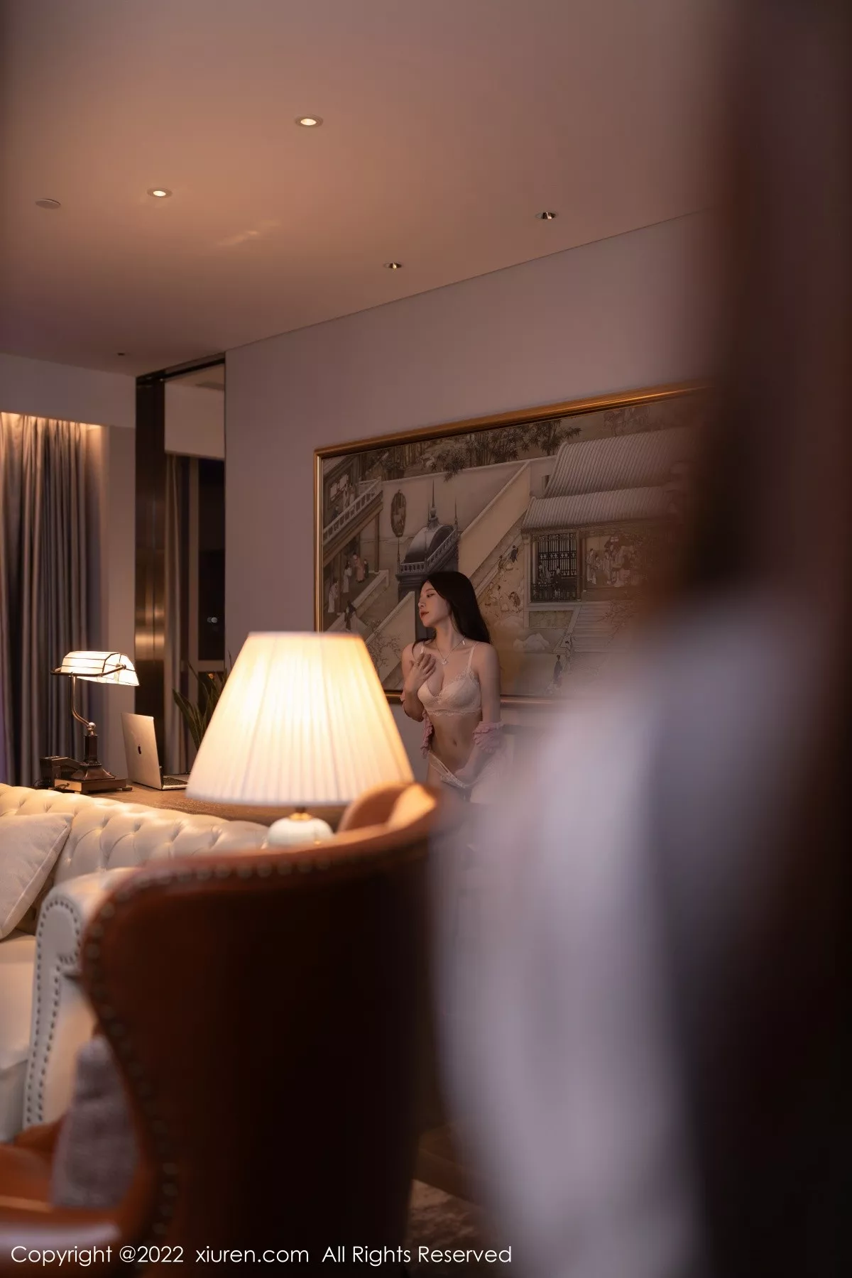 秀人集.com_[XiuRen秀人网]No.5570_模特鱼子酱Fish云南旅拍粉色上衣配牛仔裤秀完美身材诱惑写真80P