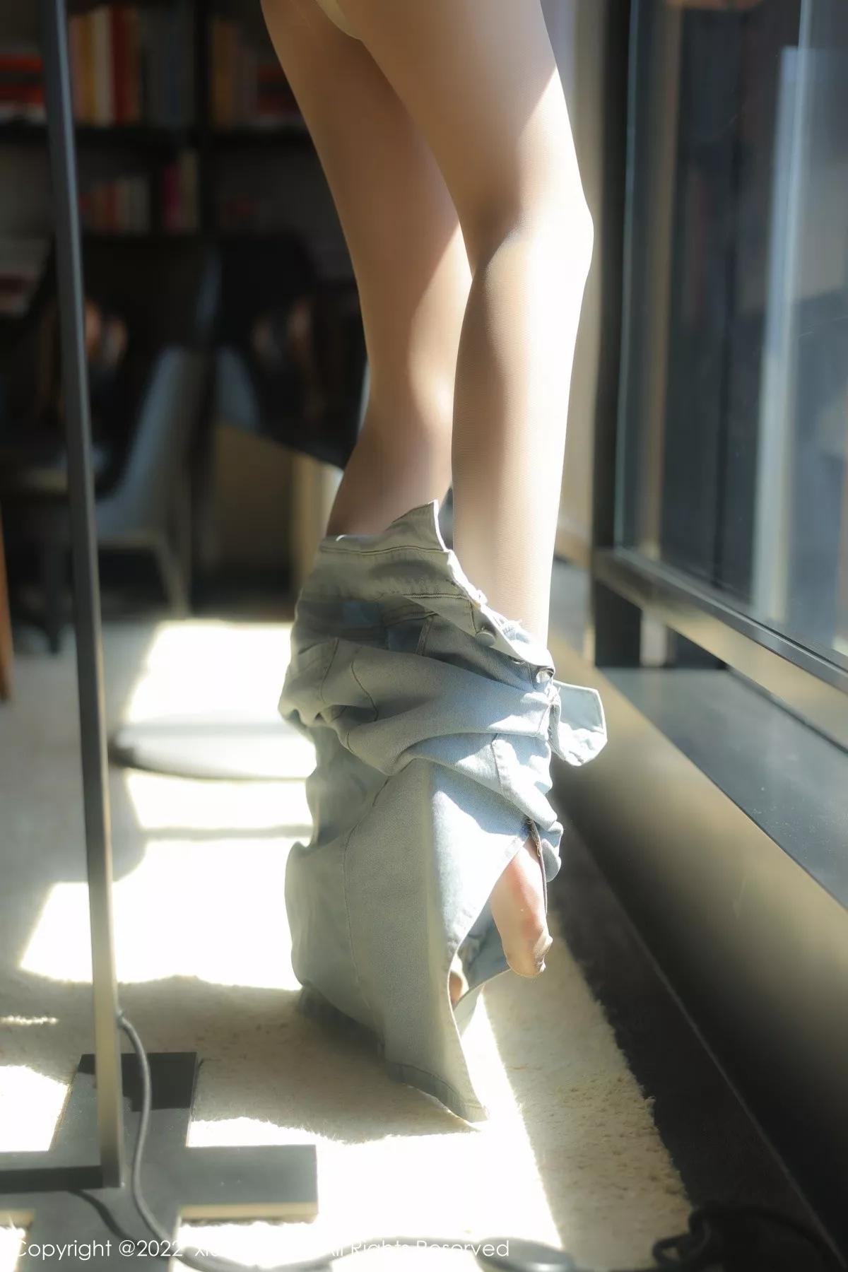 秀人集.com_[XiuRen秀人网]No.5489_模特美七Mia西双版纳旅拍私房半脱露黑色蕾丝内衣惹火诱惑写真97P