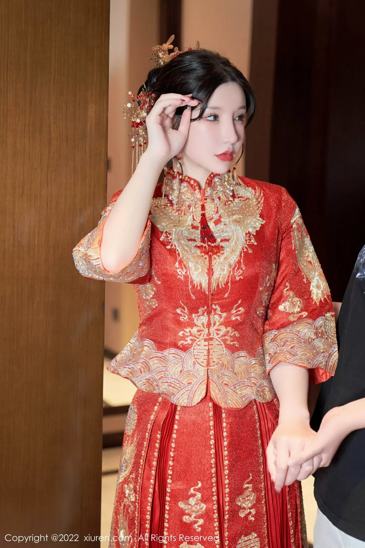 秀人集.com_[XiuRen秀人网]No.5675_女神周于希Sally私房脱新娘装露红色蕾丝内衣超薄肉丝诱惑写真80P