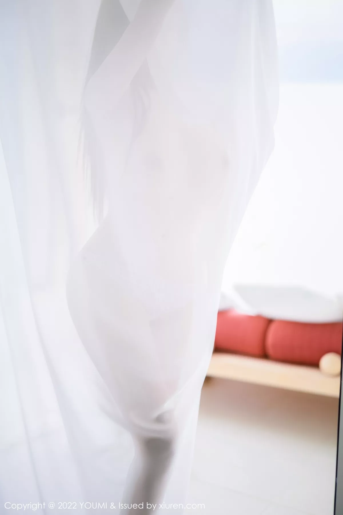 秀人集.com_[YouMi尤蜜荟]Vol.853_女神奶瓶土肥圆大理旅拍白色露肩连衣长裙秀翘臀美腿诱惑写真102P