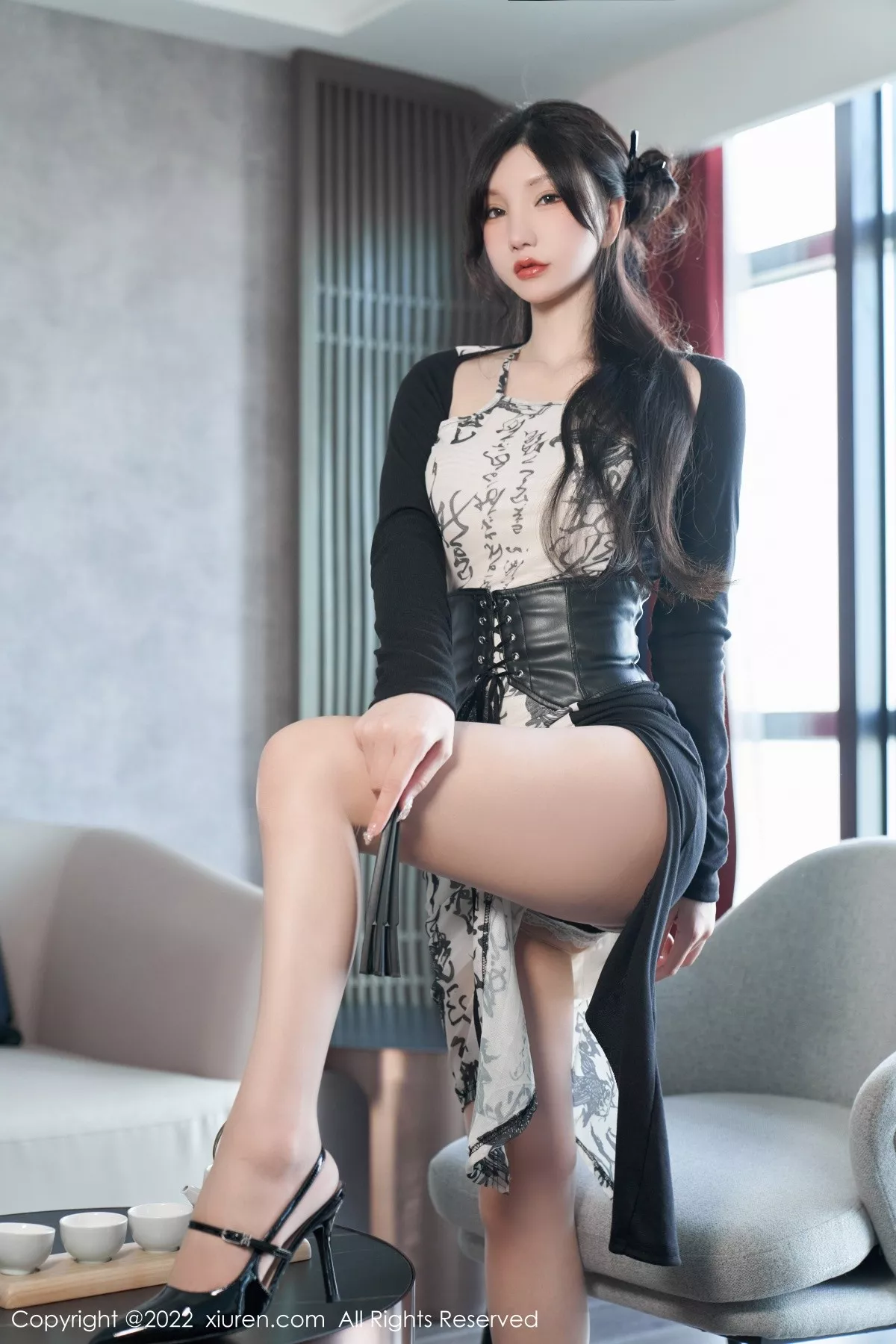 秀人集.com_[XiuRen秀人网]No.5623_女神周于希Sally性感拼色连衣裙配超薄开档肉丝绝美诱惑写真94P