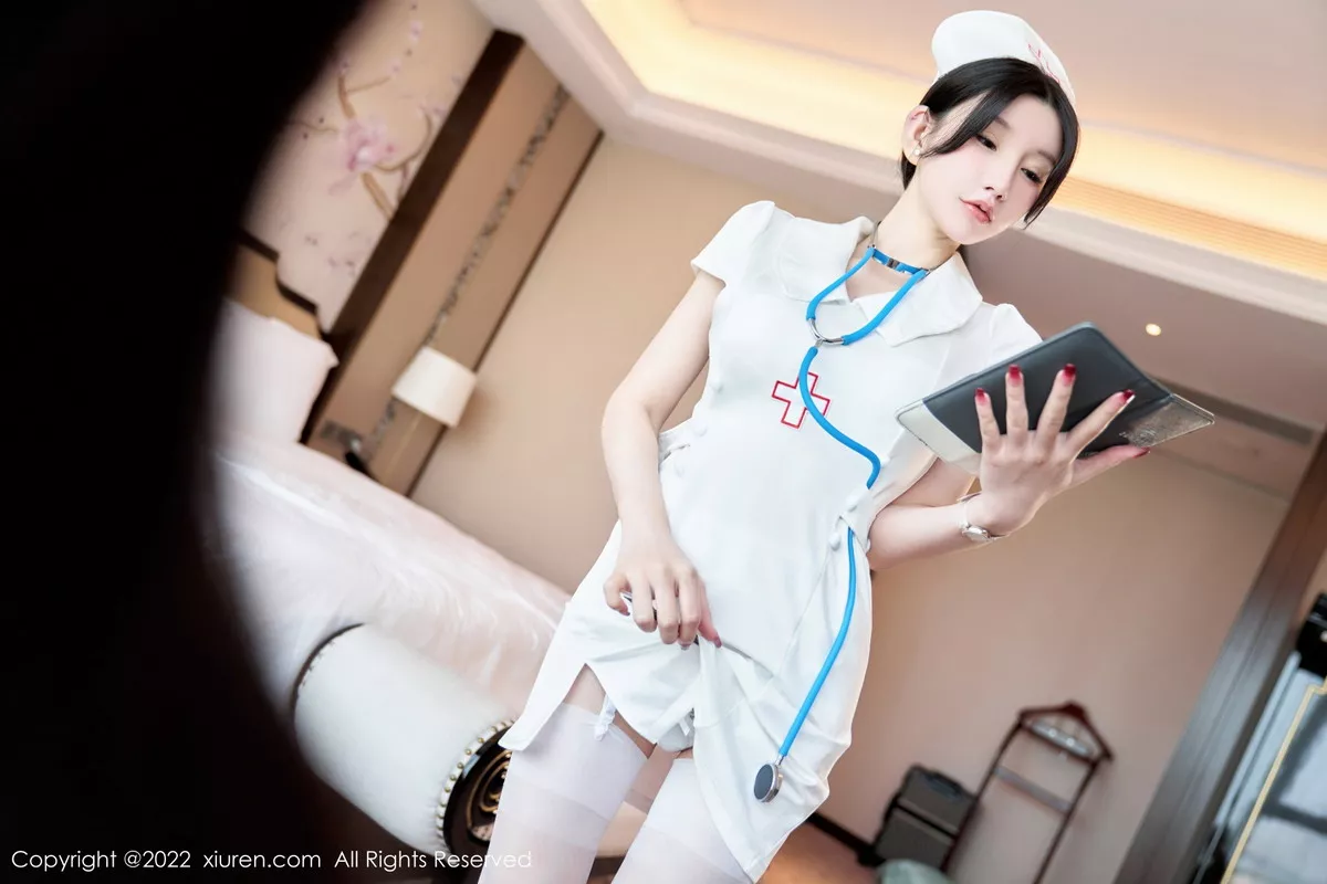 秀人集.com_[XiuRen秀人网]No.5746_女神周于希Sally脱白色护士制服露性感内衣配白丝吊袜诱惑写真80P