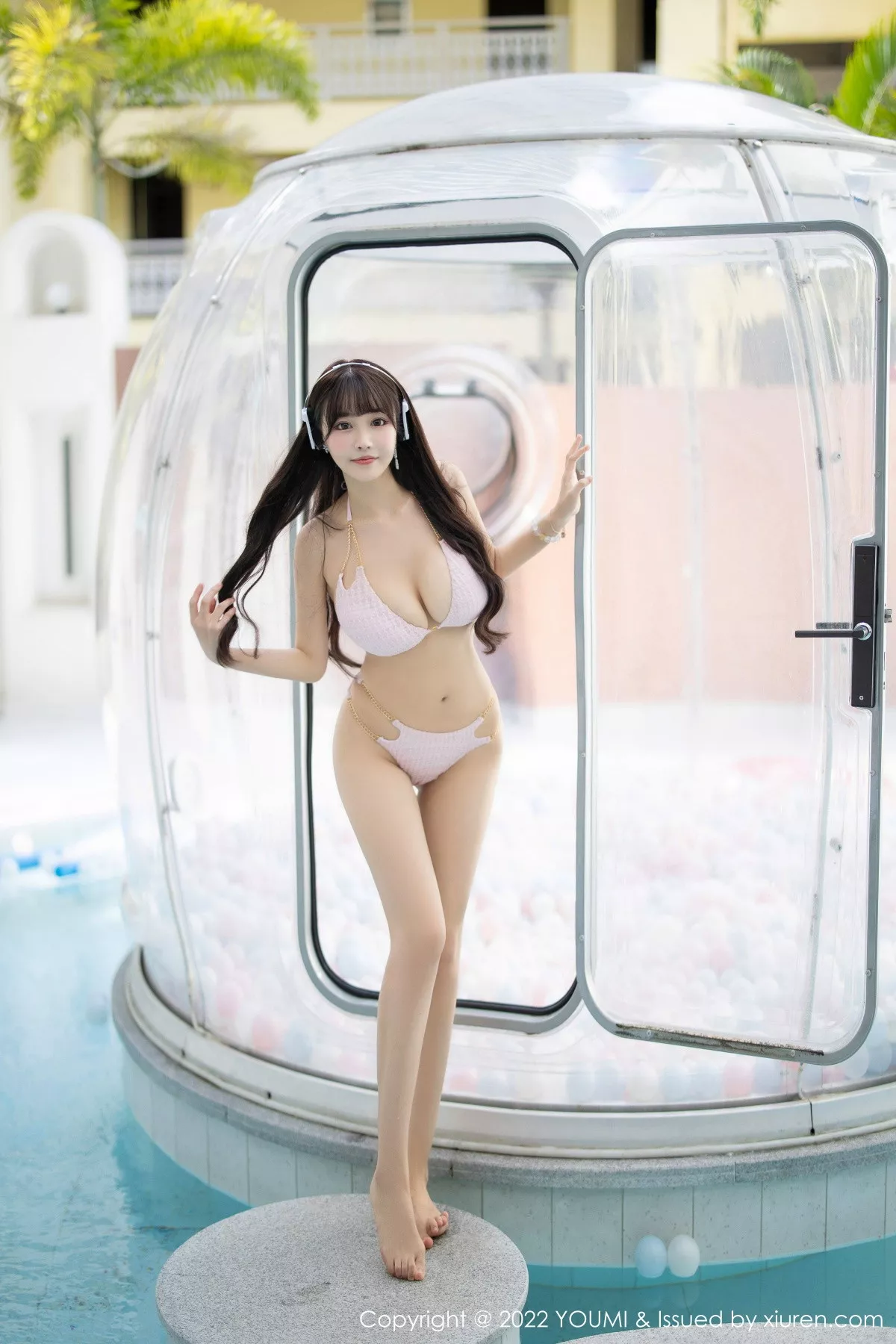 秀人集.com_[YouMi尤蜜荟]Vol.860_女神朱可儿Flora西双版纳旅拍性感粉色比基尼秀豪乳诱惑写真67P