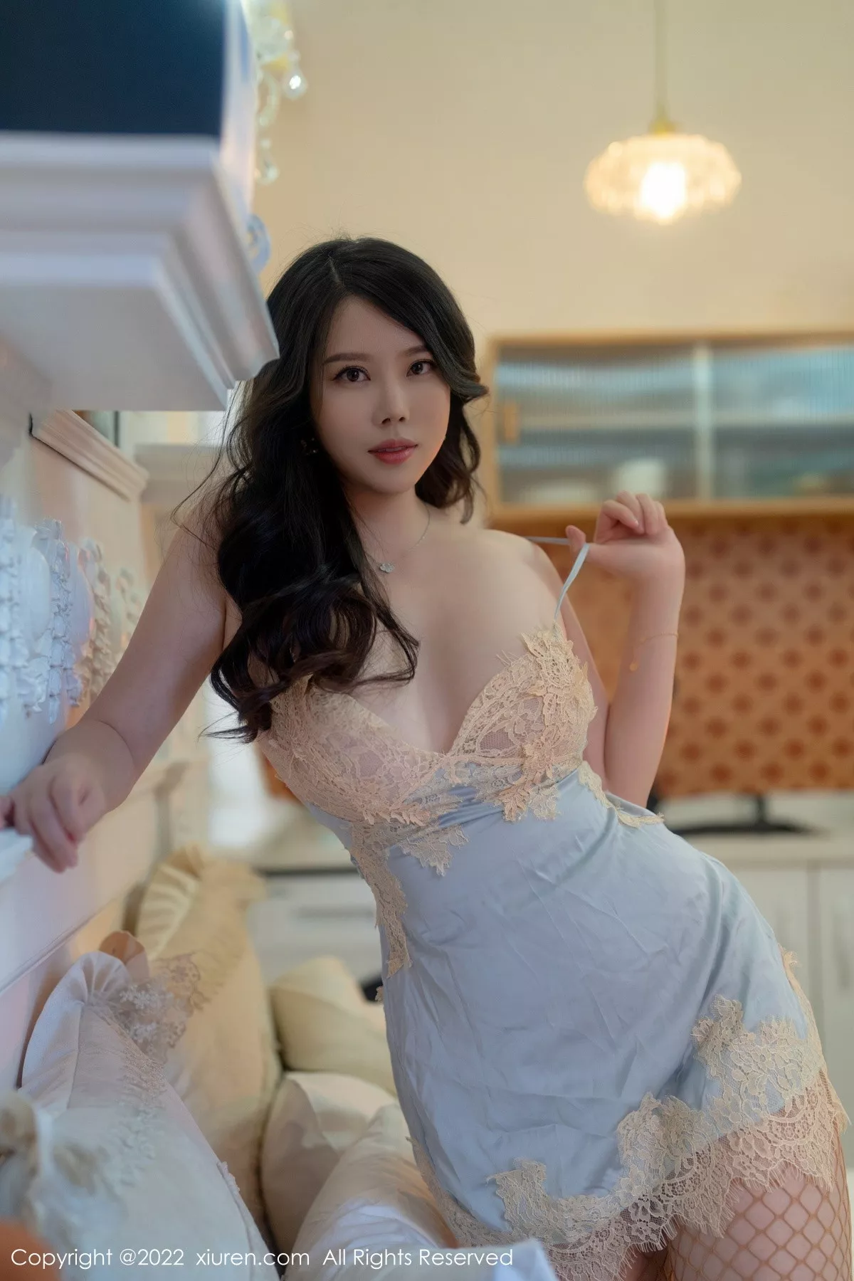 秀人集.com_[XiuRen秀人网]No.5814_模特白茹雪私房性感浅色蕾丝吊裙配网格袜秀丰腴身材诱惑写真62P