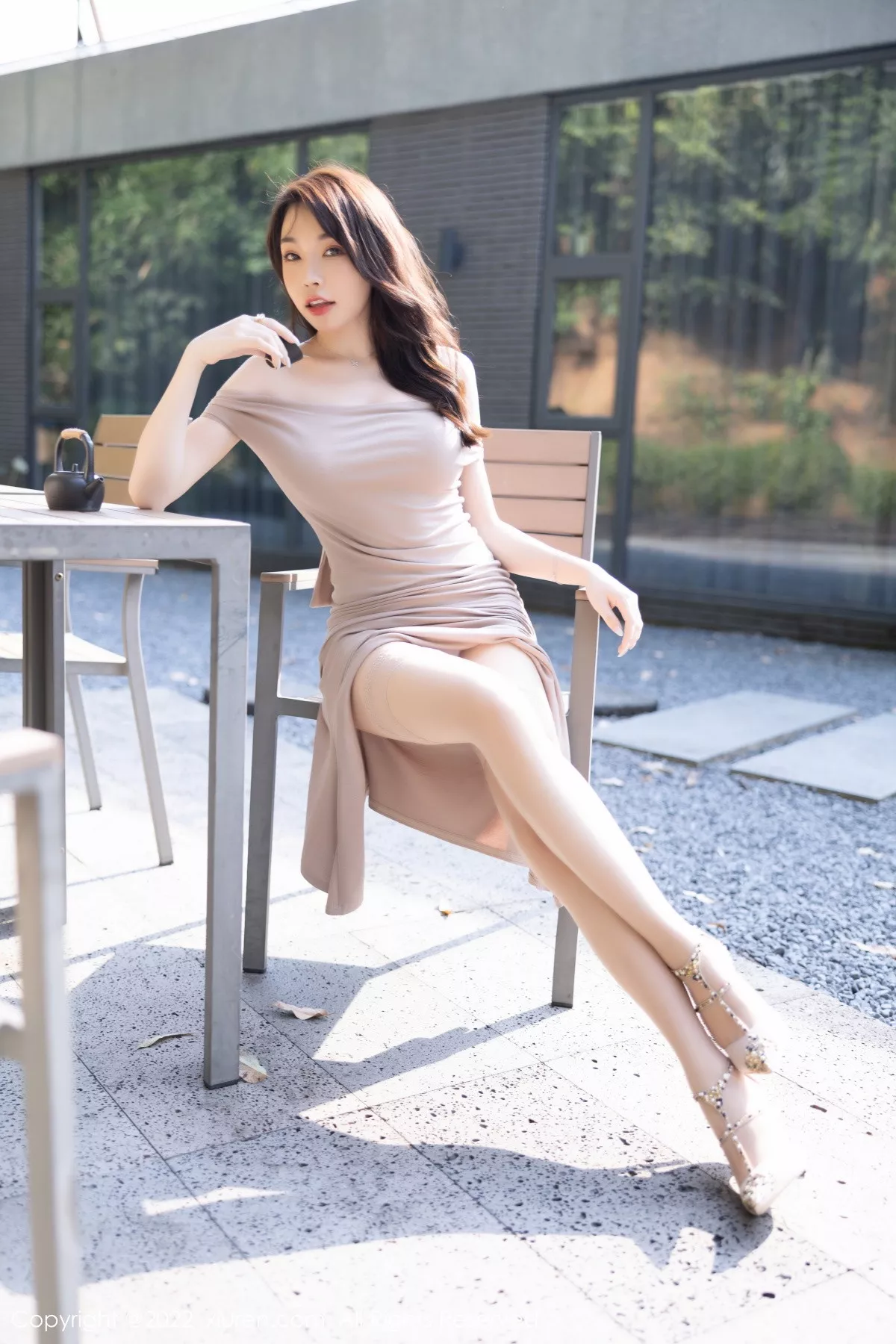 秀人集.com_[XiuRen秀人网]No.5839_女神徐莉芝Booty性感粉灰色露肩连衣裙配超薄肉丝迷人诱惑写真86P