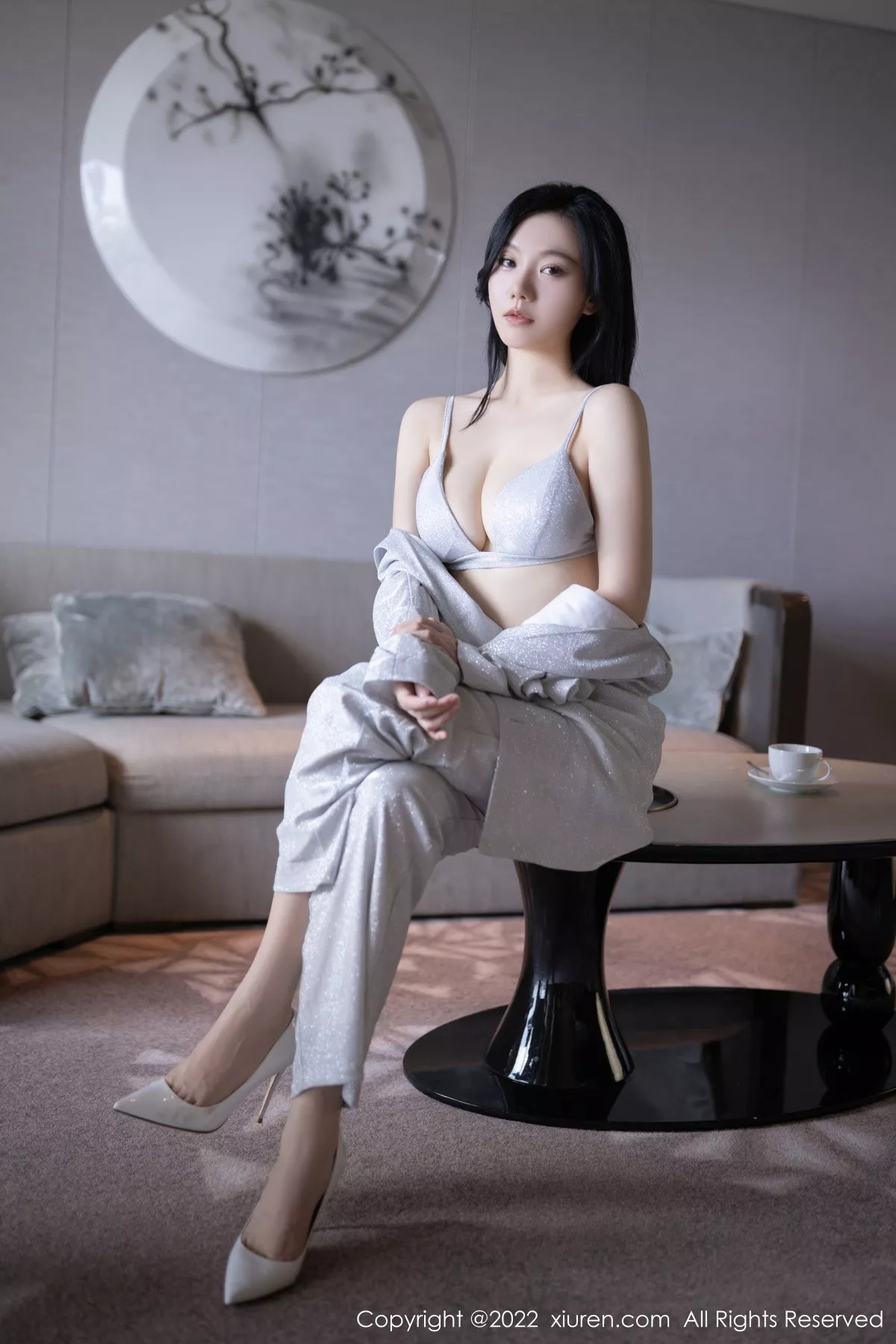 秀人集.com_[XiuRen秀人网]No.5859_模特安然anran脱银色西服露性感银色内衣秀完美身材诱惑写真76P