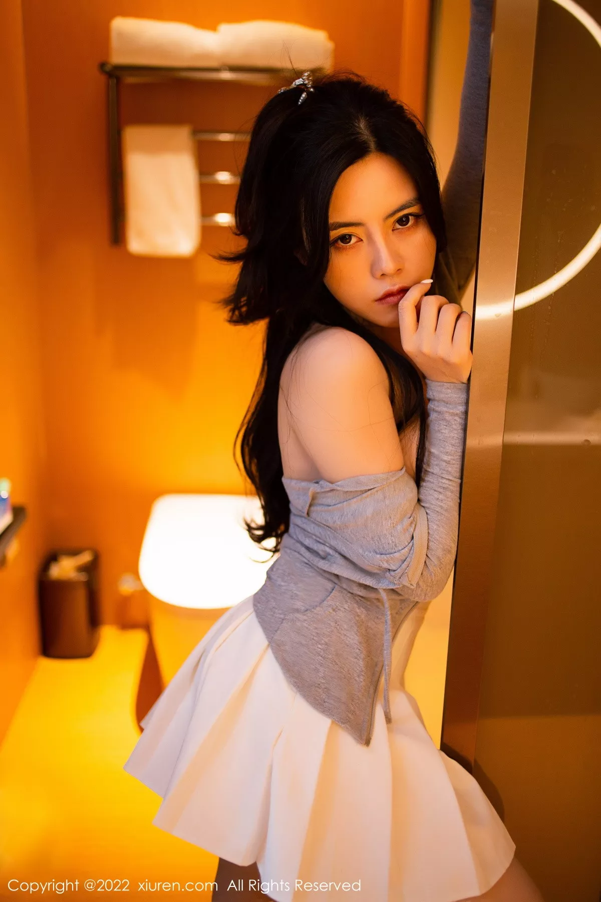 秀人集.com_[XiuRen秀人网]No.5929_模特白甜私房多套服饰性感白色真空系列秀完美身材迷人诱惑写真94P