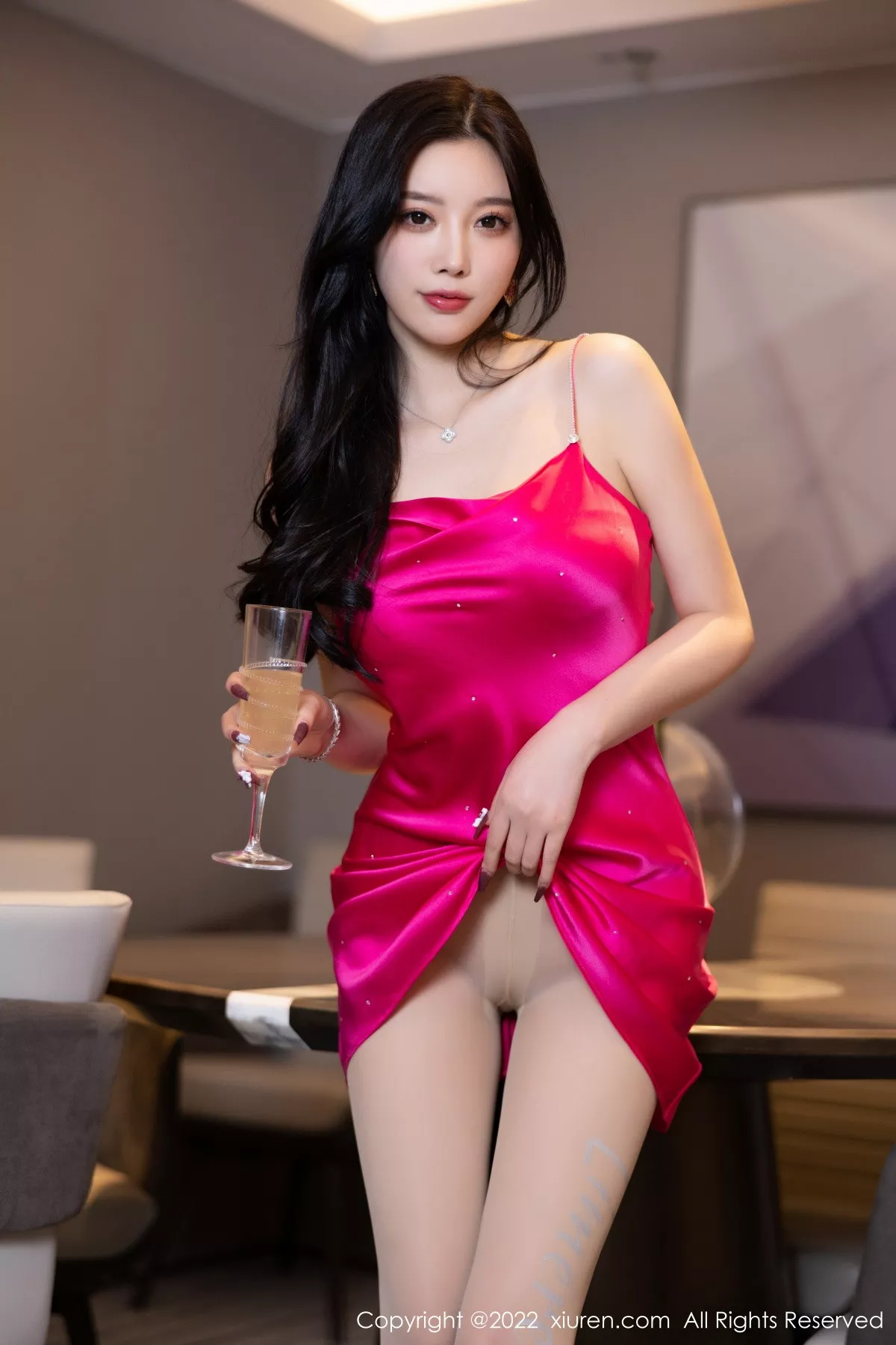 秀人集.com_[XiuRen秀人网]No.5959_女神杨晨晨Yome浴室脱红色短裙露无内肉丝秀惹火身材诱惑写真88P