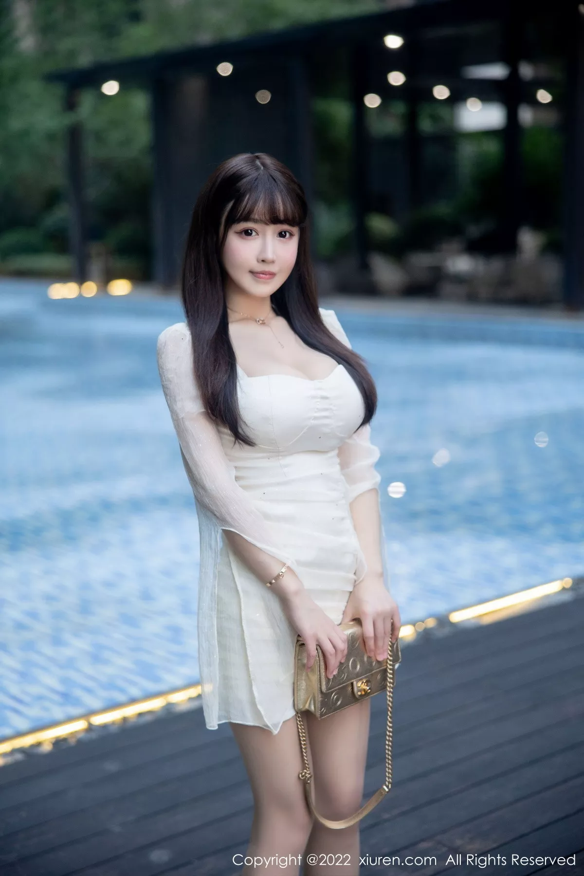 秀人集.com_[XiuRen秀人网]No.5958_女神朱可儿Flora性感白色礼裙配超薄无内肉丝秀丰满身材诱惑写真75P