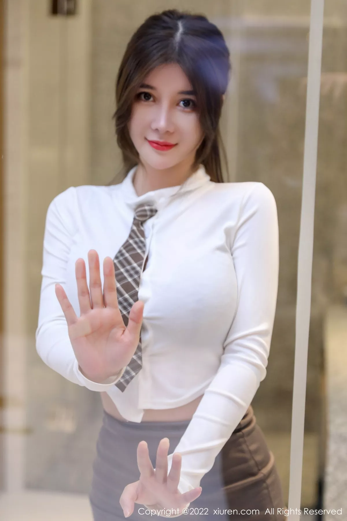 秀人集.com_[XiuRen秀人网]No.5961_模特周jojobaby半脱性感白T露黑色蕾丝内衣秀傲人豪乳诱惑写真59P