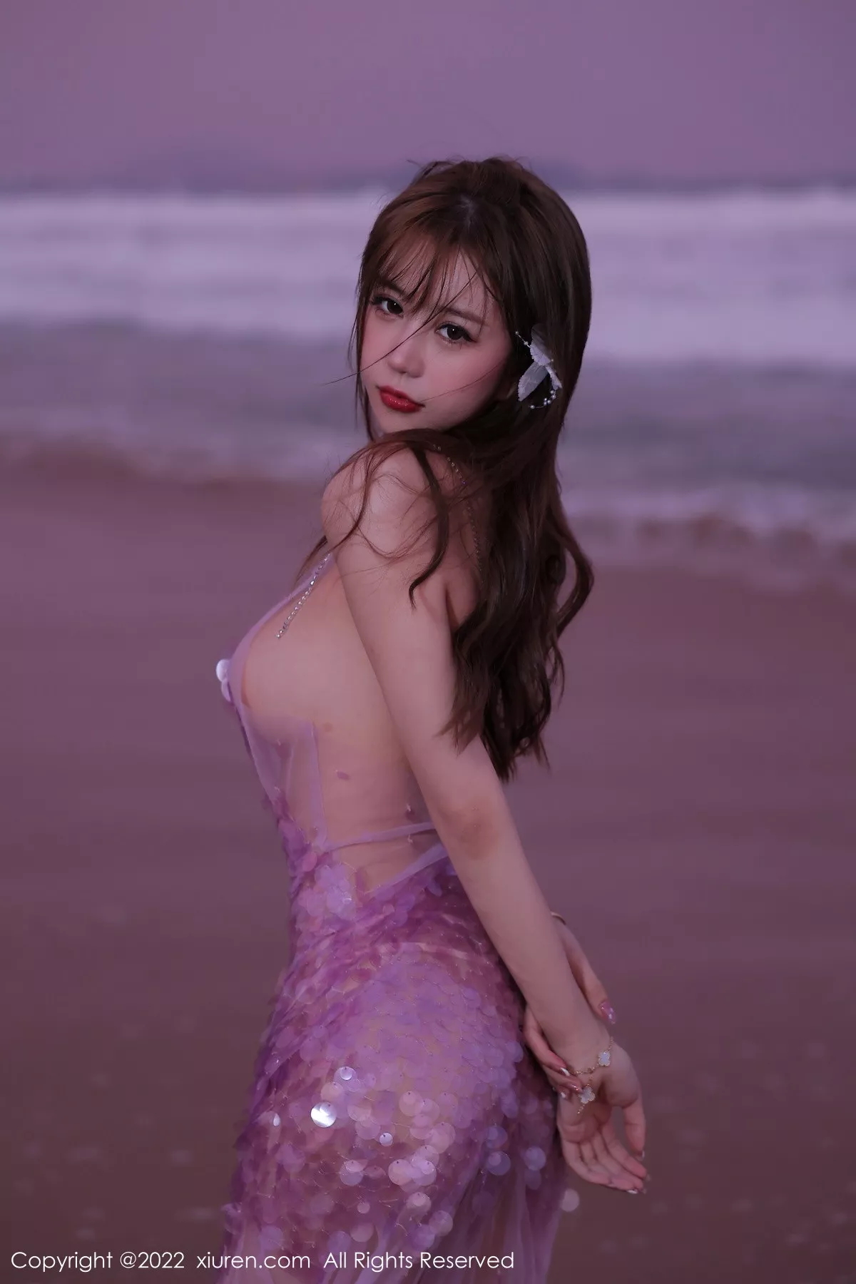 秀人集.com_[XiuRen秀人网]No.5890_模特tina_甜仔海南旅拍沙滩场景粉色真空裙秀凹凸身材诱惑写真53P