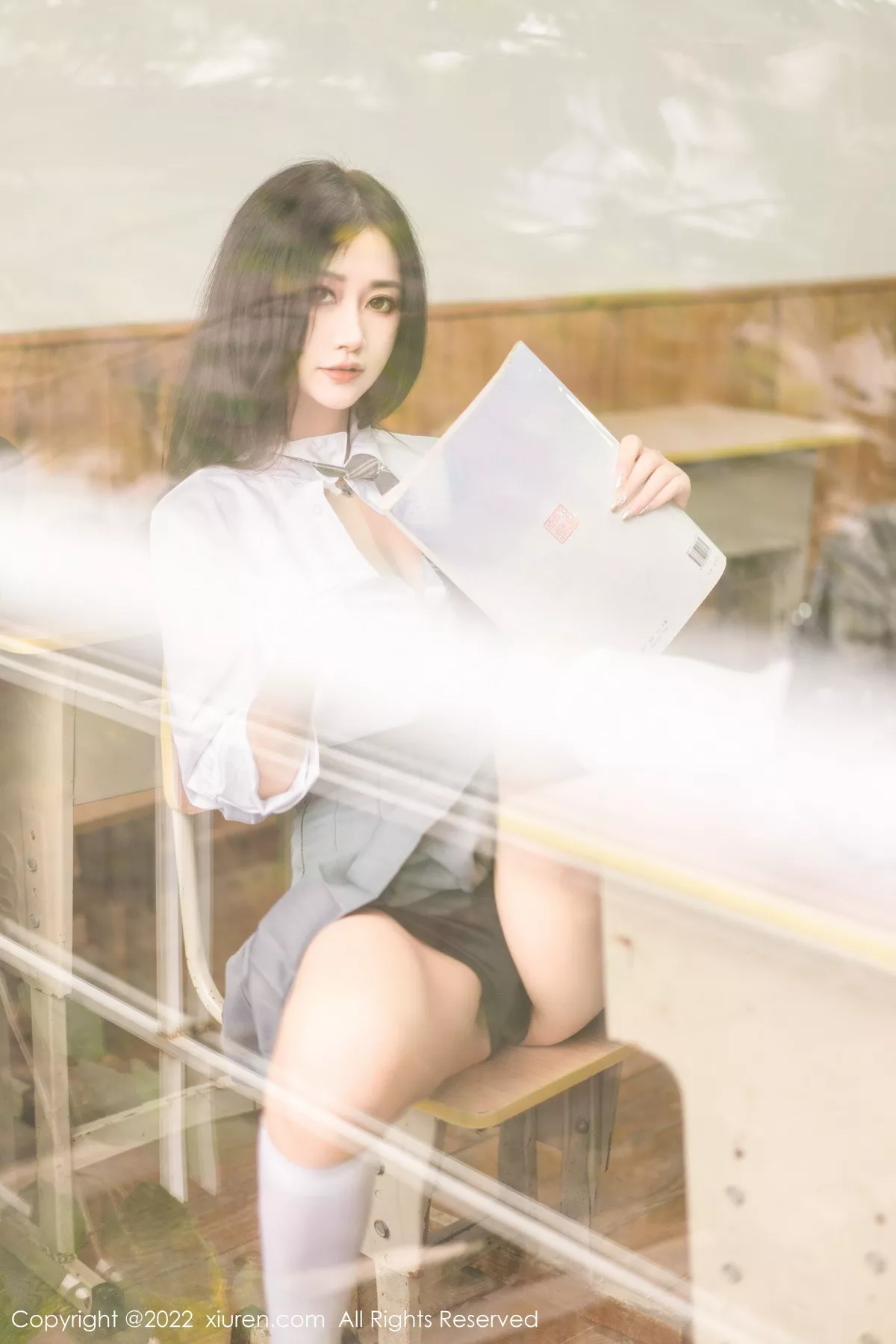 秀人集.com_[XiuRen秀人网]No.5970_模特Laura阿姣性感学妹短裙制服露白色内衣秀曼妙身姿迷人写真99P