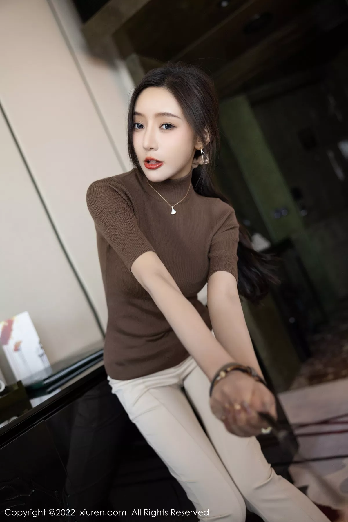 秀人集.com_[XiuRen秀人网]No.5978_女神王馨瑶yanni私房半脱露性感蓝色内衣配超薄无内肉丝诱惑写真81P