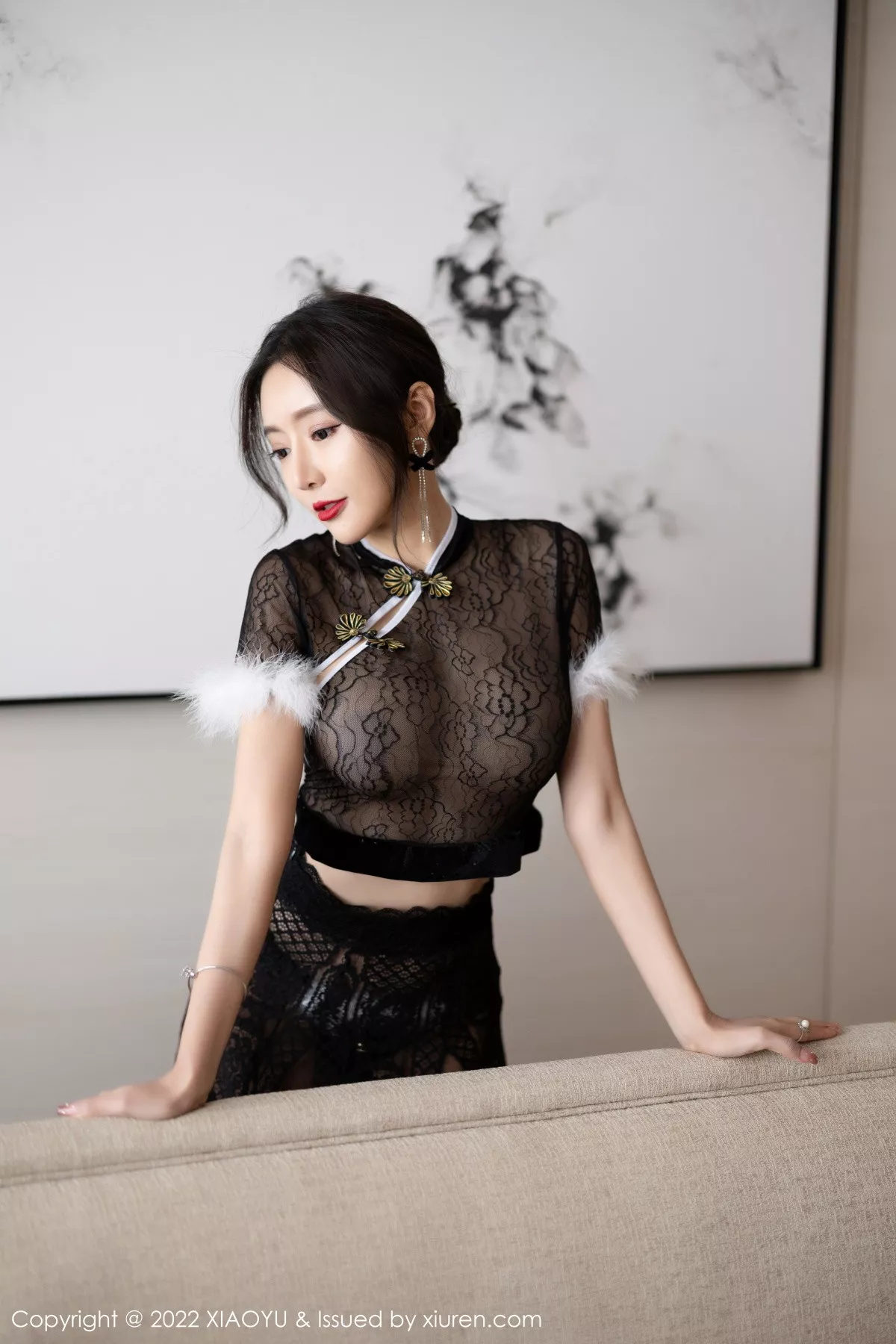 秀人集.com_[XiaoYu画语界]Vol.926_女神王馨瑶yanni性感黑色薄纱情趣旗袍配蕾丝袜惹火诱惑写真80P