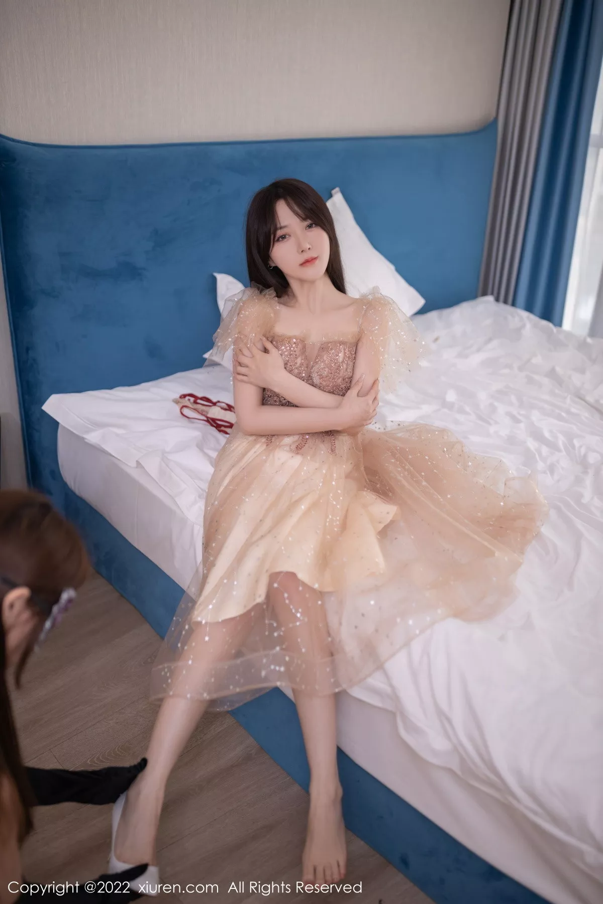 秀人集.com_[XiuRen秀人网]No.6011_模特鱼子酱Fish粉色收身上衣配牛仔裤半脱秀曼妙身姿诱惑写真84P