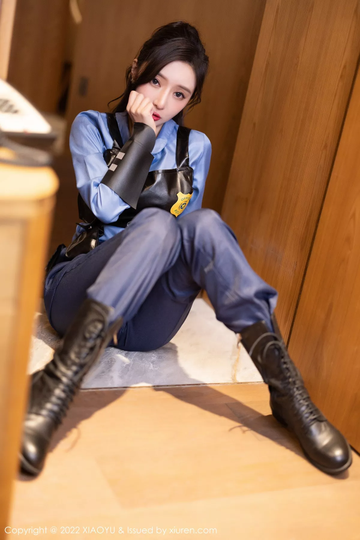 秀人集.com_[XiaoYu画语界]Vol.929_女神王馨瑶yanni脱蓝色女警官制服露黑色蕾丝内衣完美诱惑写真80P